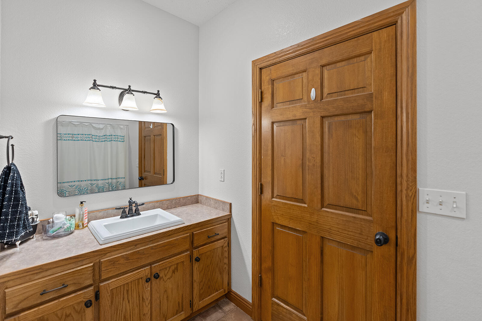 16326 Lawrence 1232 Property Photo 36
