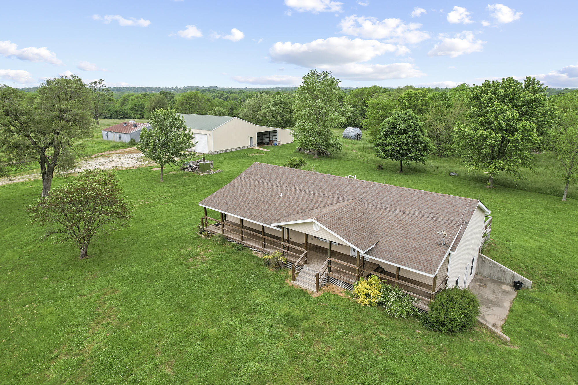 2287 North State Highway 125 Property Photo 4