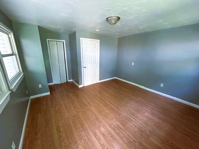 2238 North Rogers Avenue Property Photo 9
