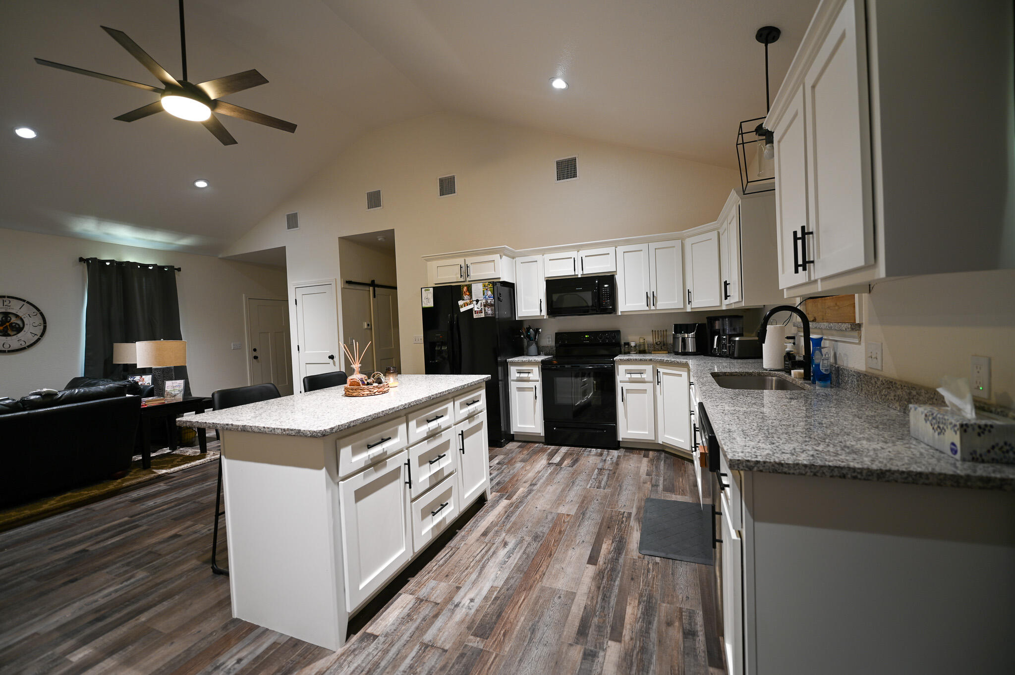 603 East Lafayette Street Property Photo 11