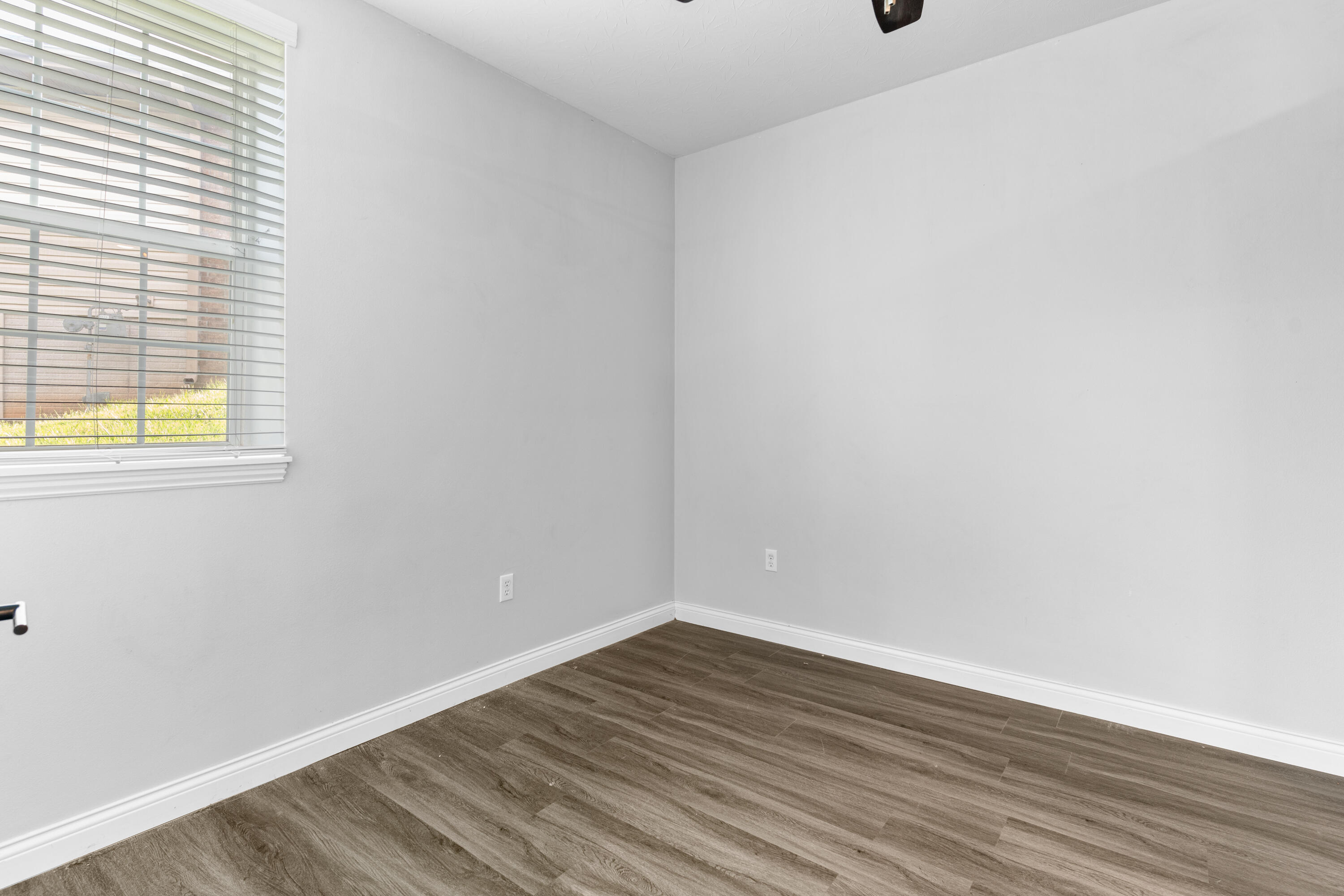5404 South Clifton Avenue Property Photo 26