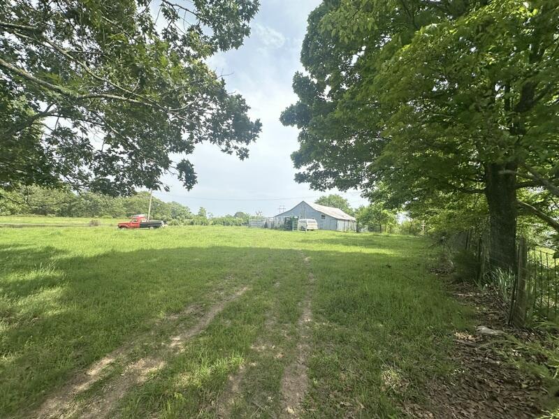 616 Beryl Road Property Photo 9