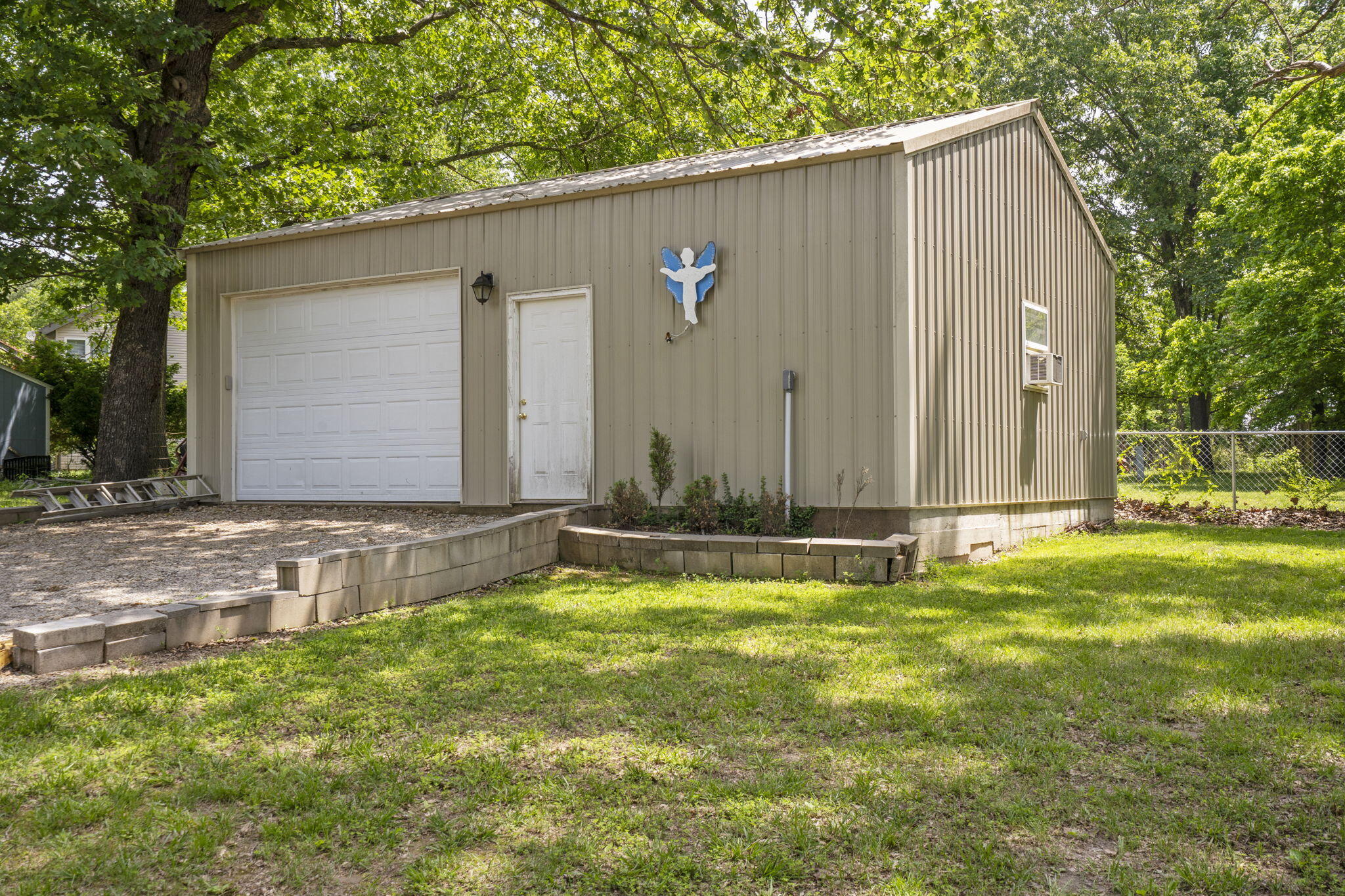217 Ella Lane Property Photo 44