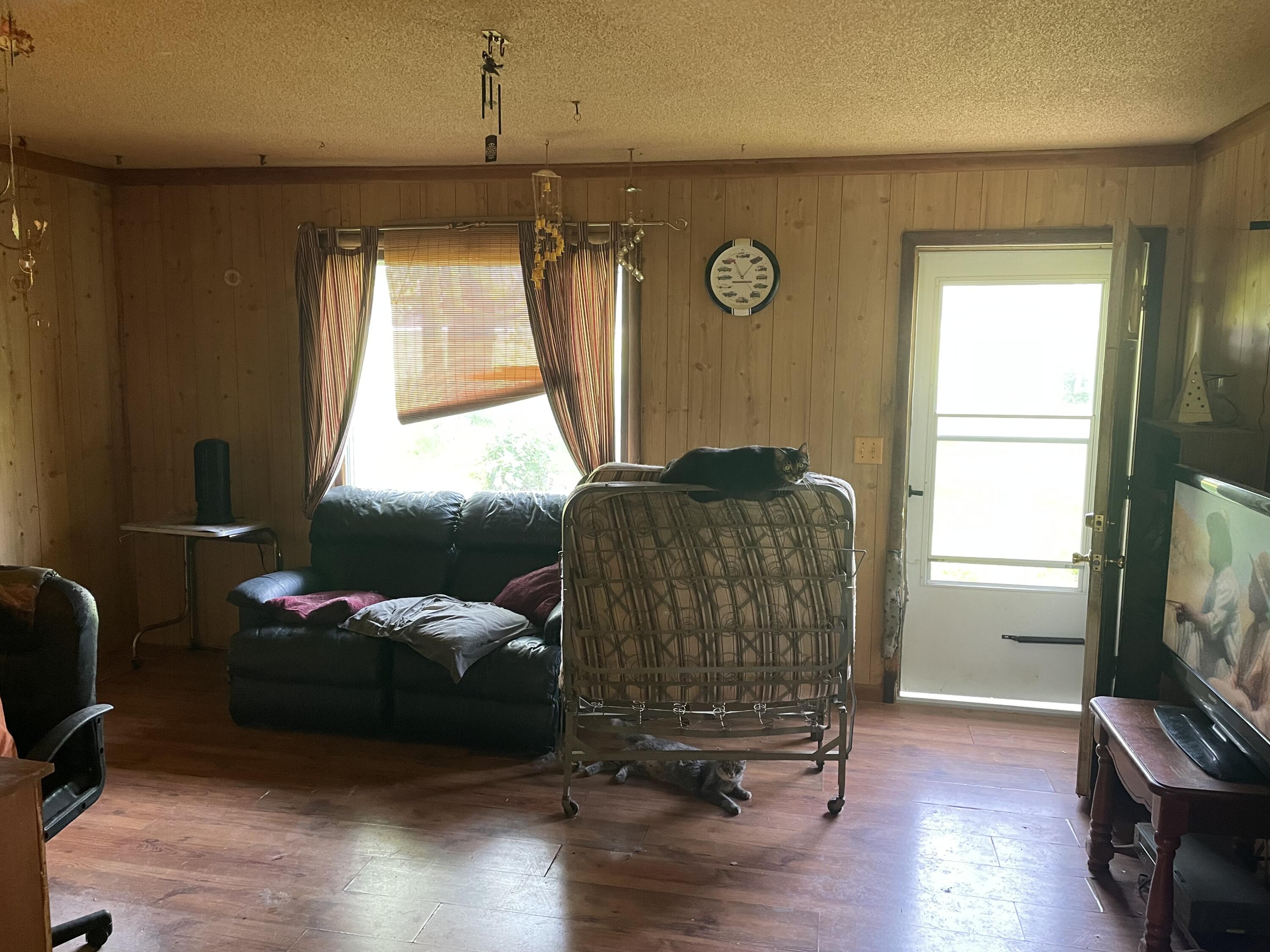 22369 Us Hwy 54 Property Photo 4
