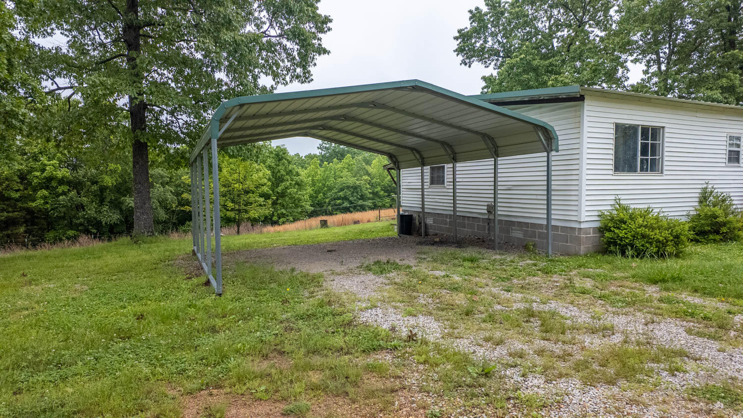 742 County Road 302 Property Photo 4