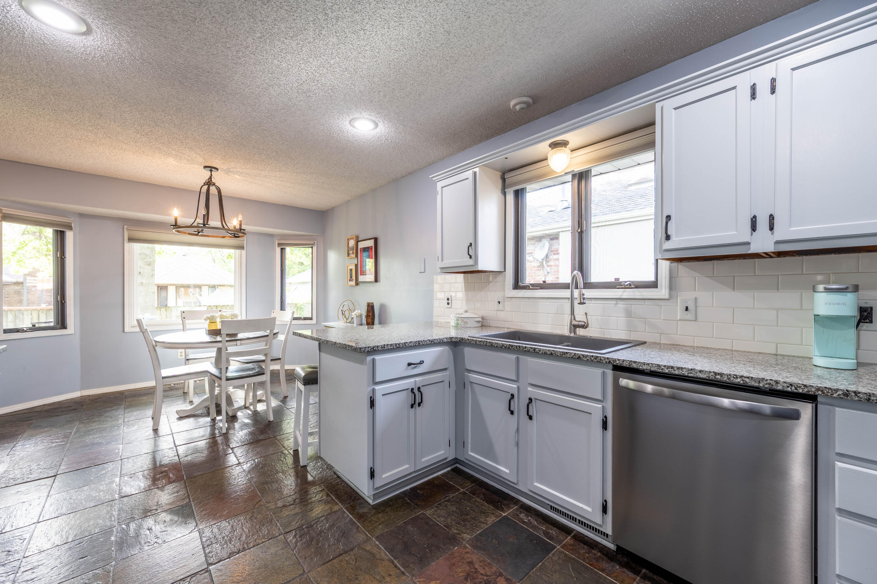 641 South Hayes Court Property Photo 14