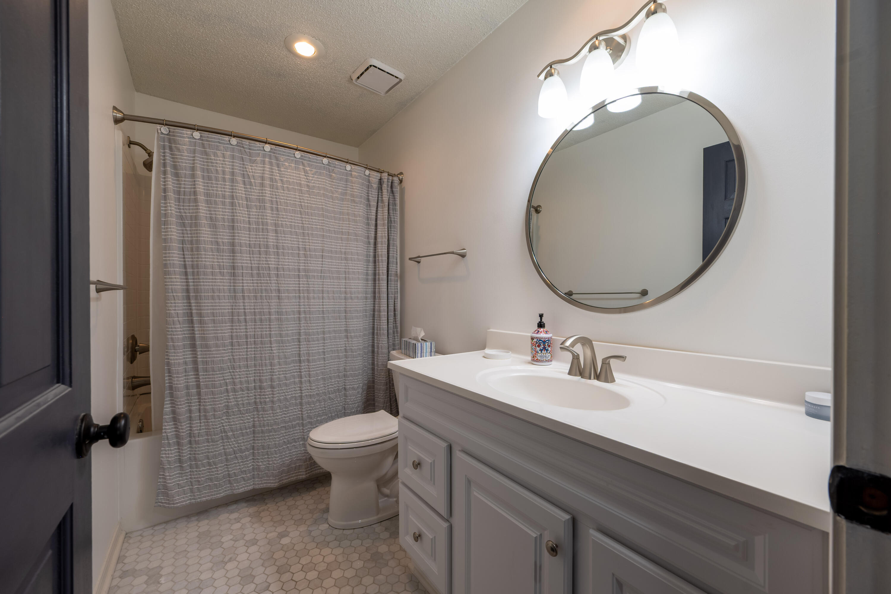 641 South Hayes Court Property Photo 26