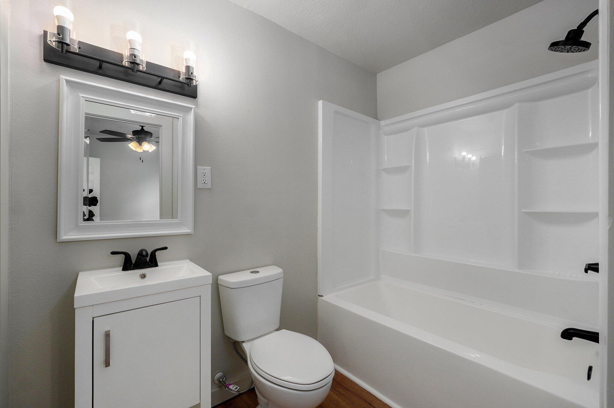 1326 North Clifton Avenue Property Photo 17