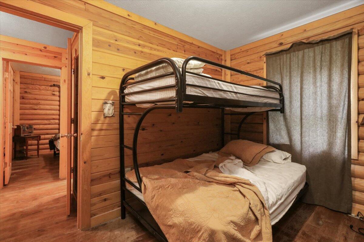 1300 County Road 113 Property Photo 9