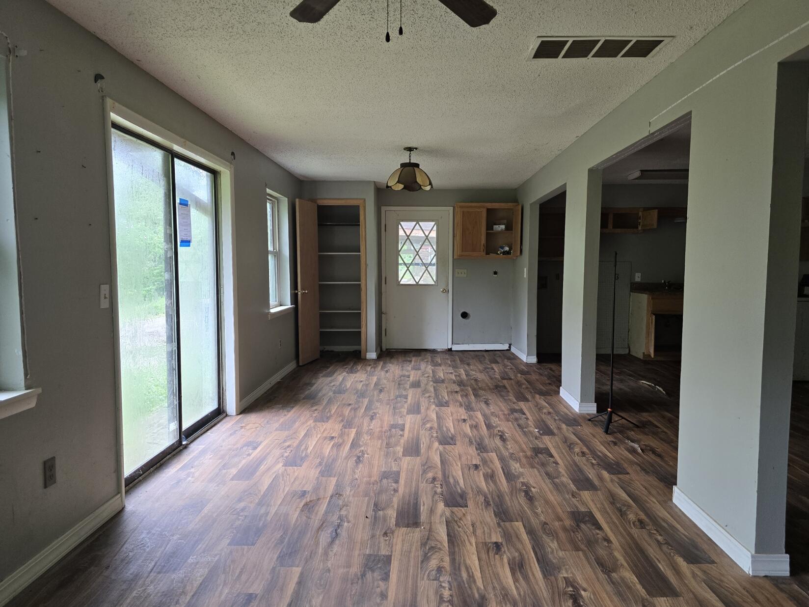 171 Riverbend Road Property Photo 7