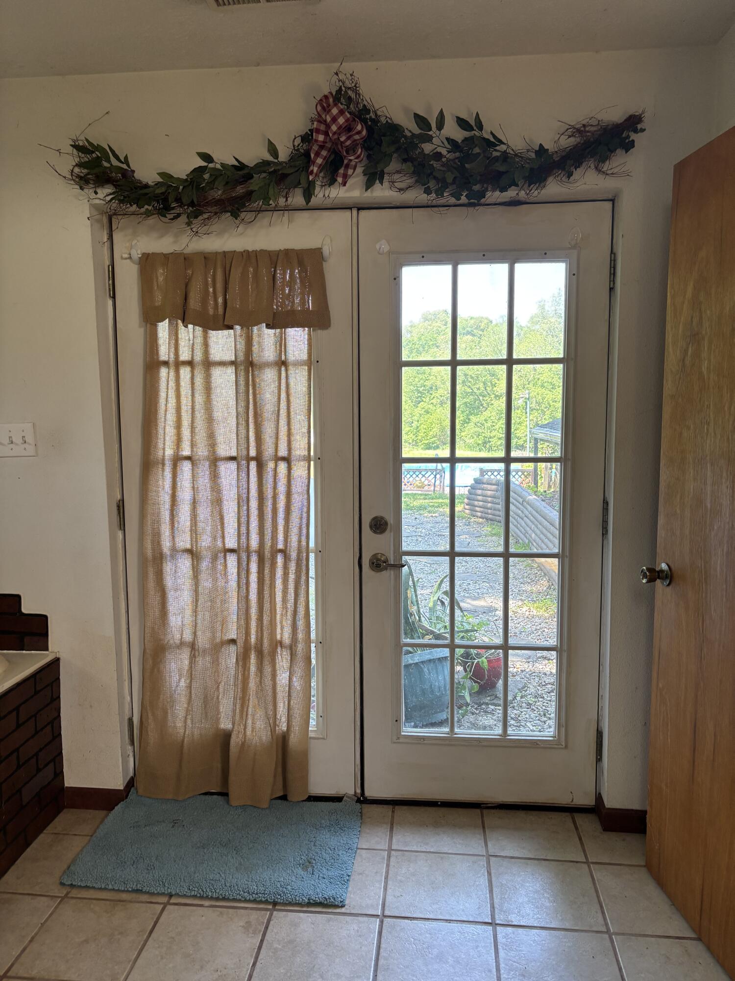 348 Holt Springs Rd Road Property Photo 26