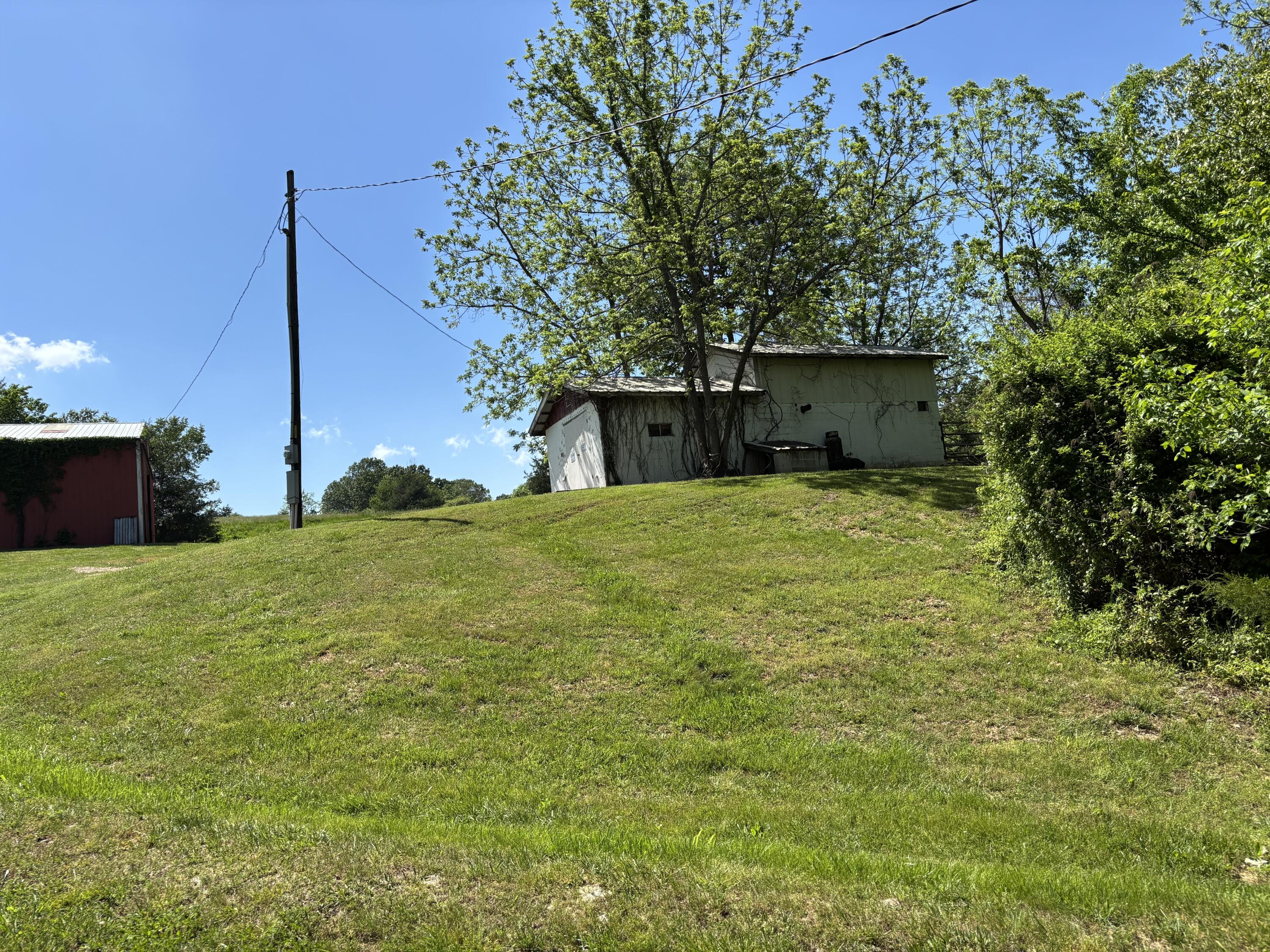 348 Holt Springs Rd Road Property Photo 34