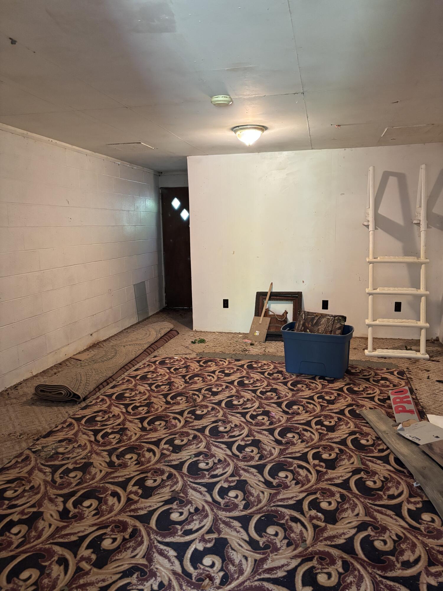 348 Holt Springs Rd Road Property Photo 45