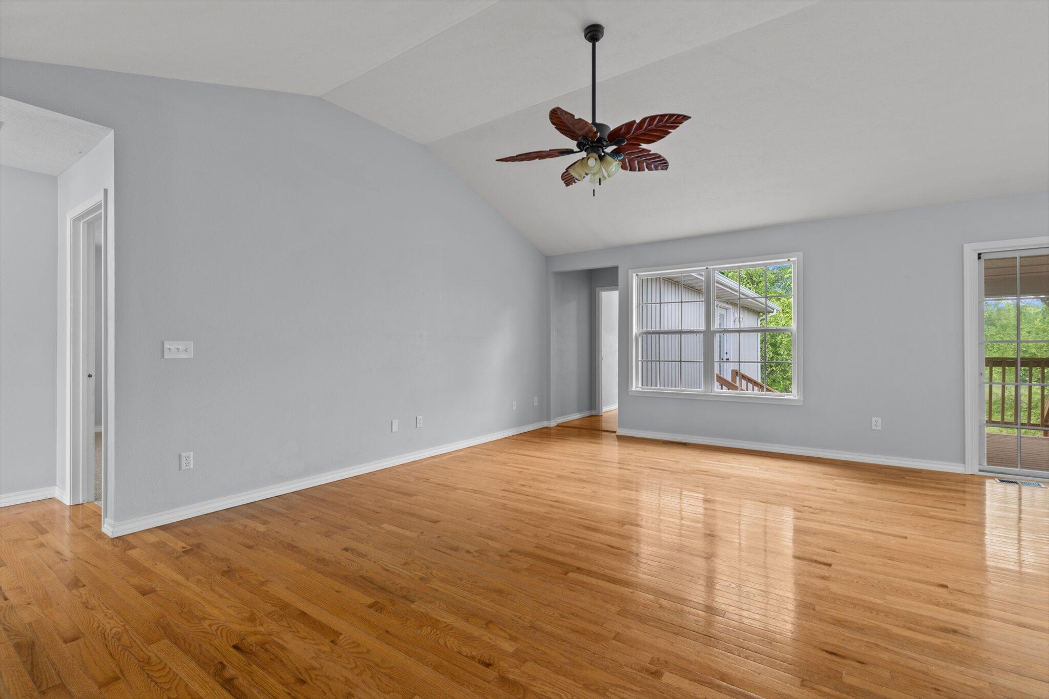 805 South Benson Place Property Photo 3