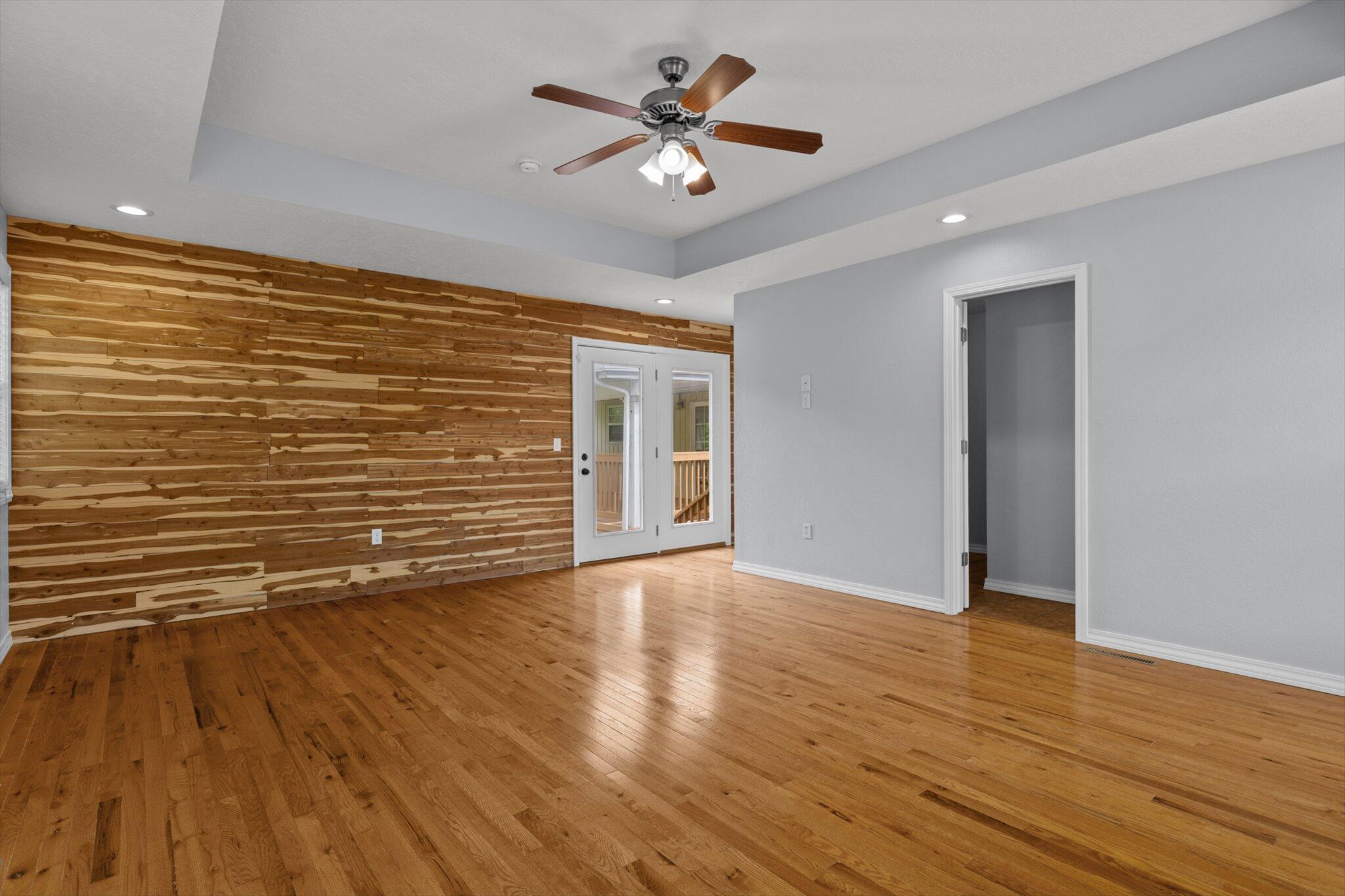 805 South Benson Place Property Photo 14
