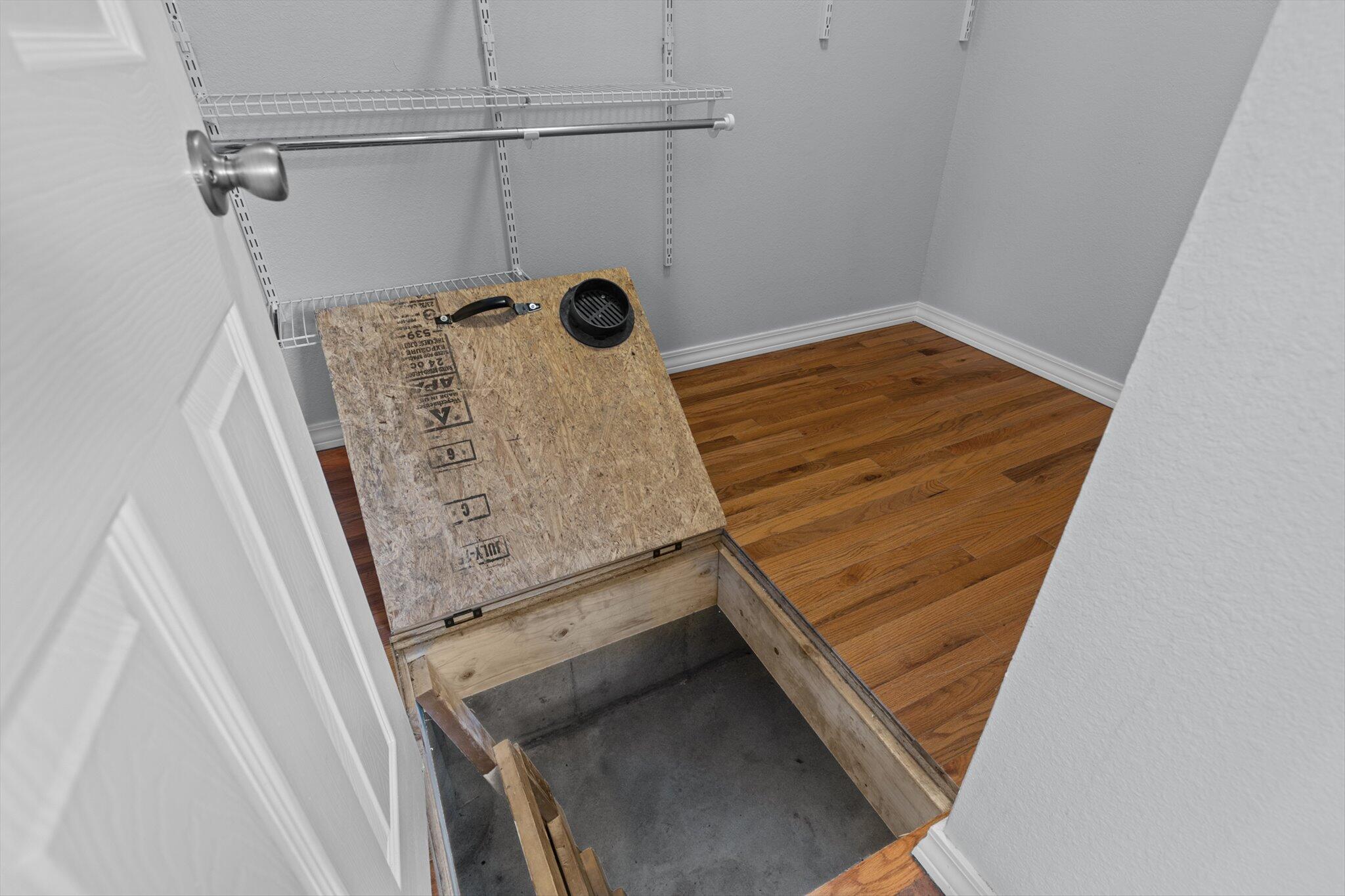 805 South Benson Place Property Photo 15