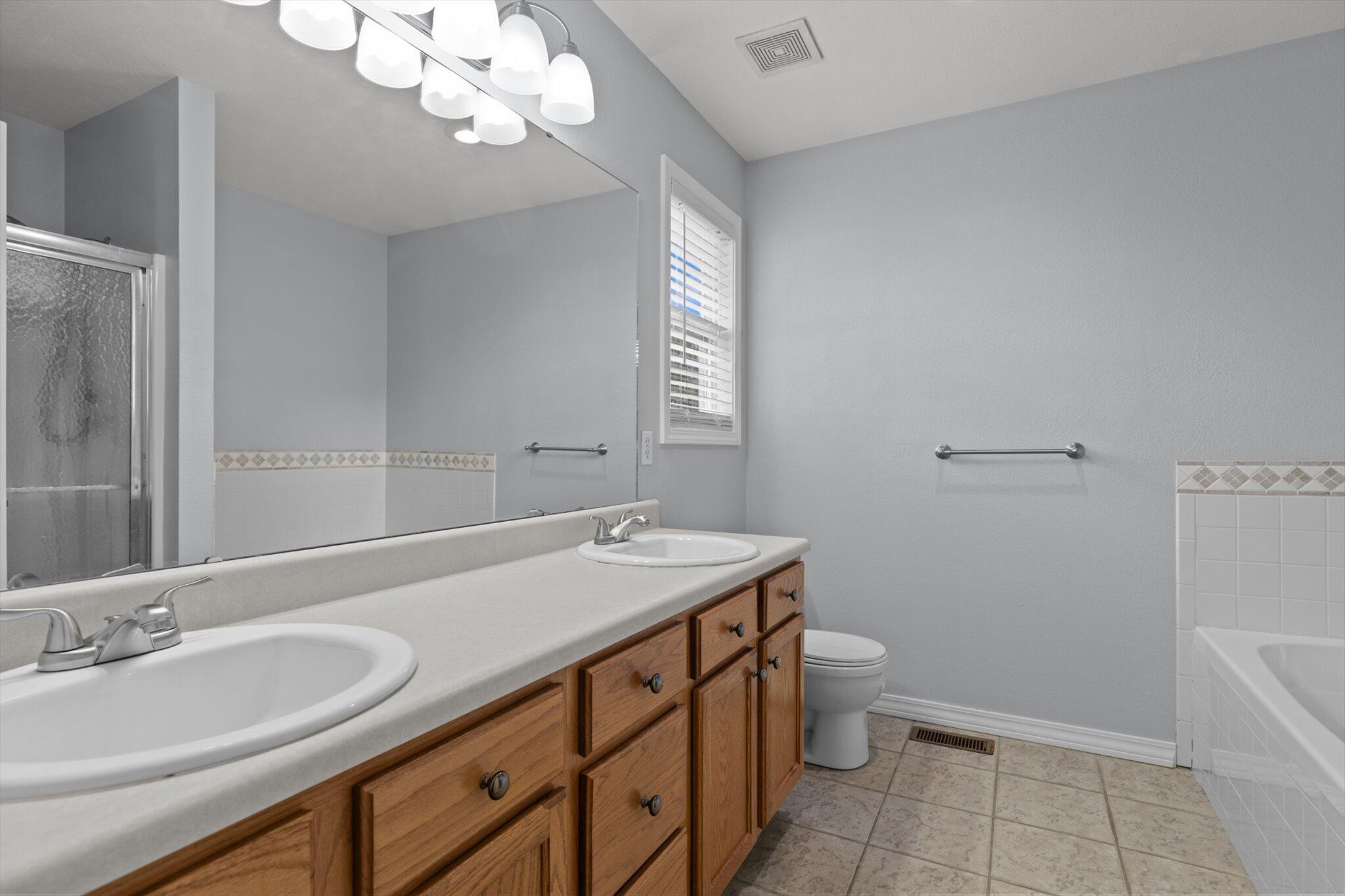 805 South Benson Place Property Photo 19