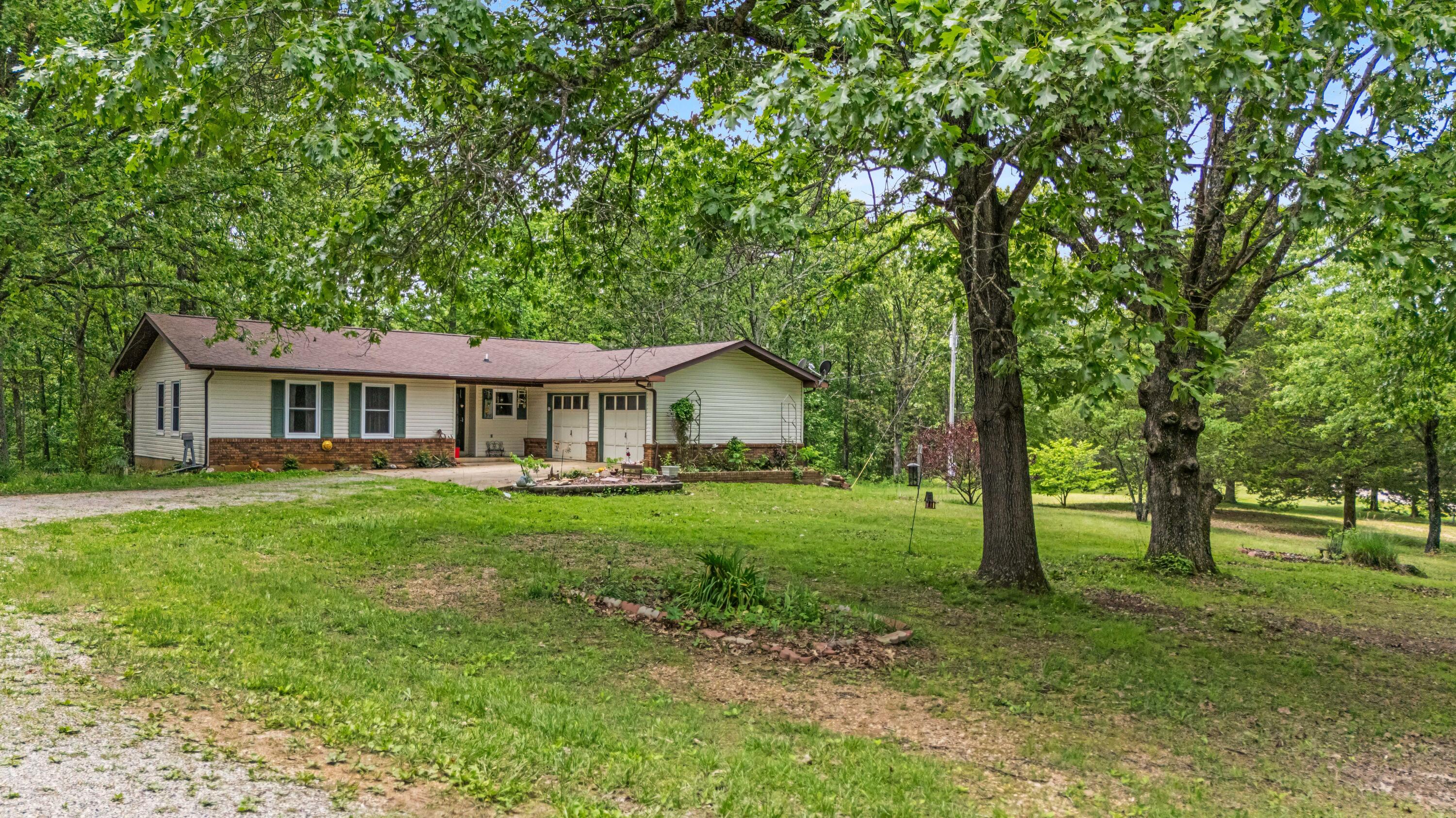 1402 State Rte K Property Photo 2