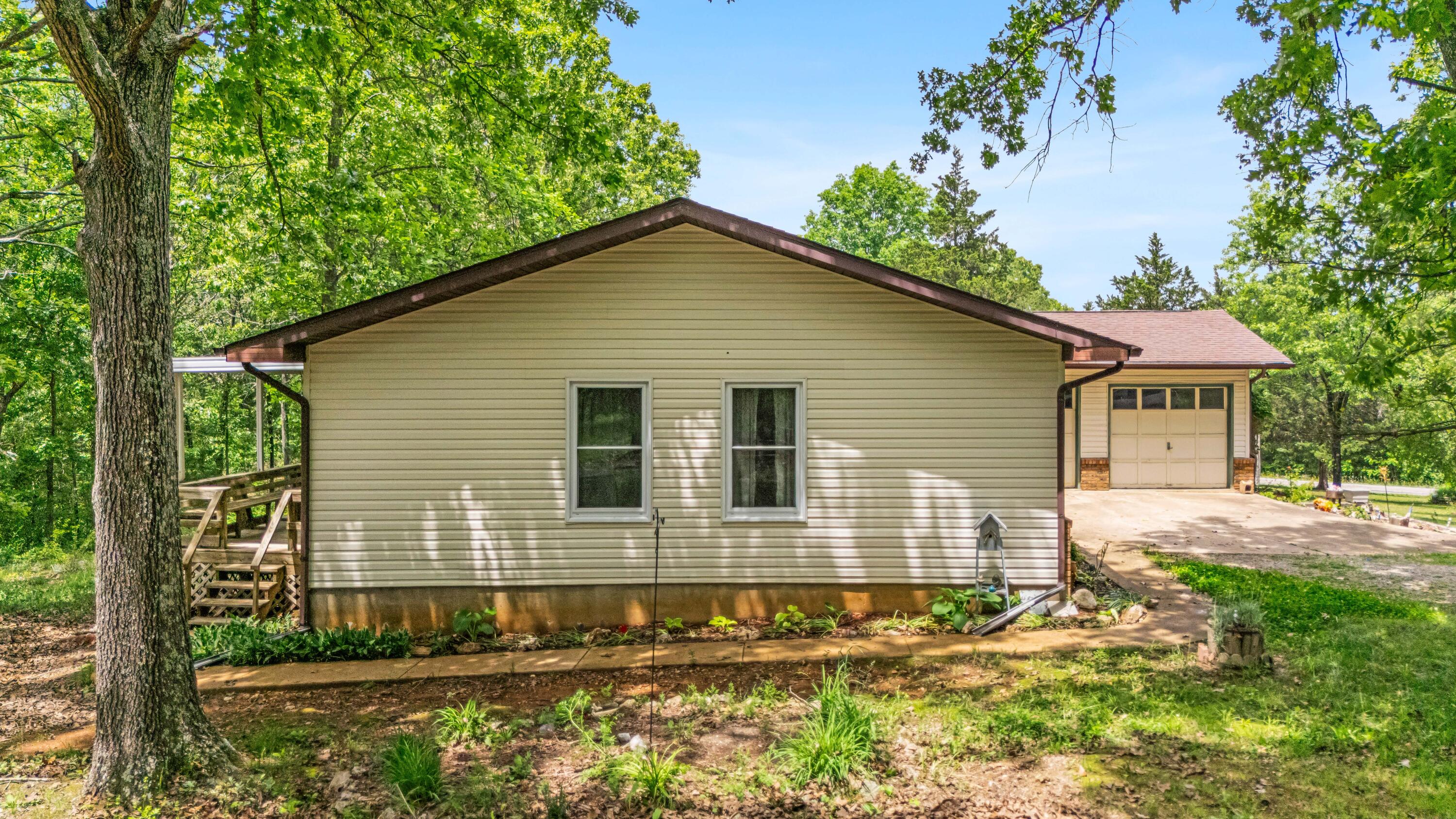 1402 State Rte K Property Photo 7