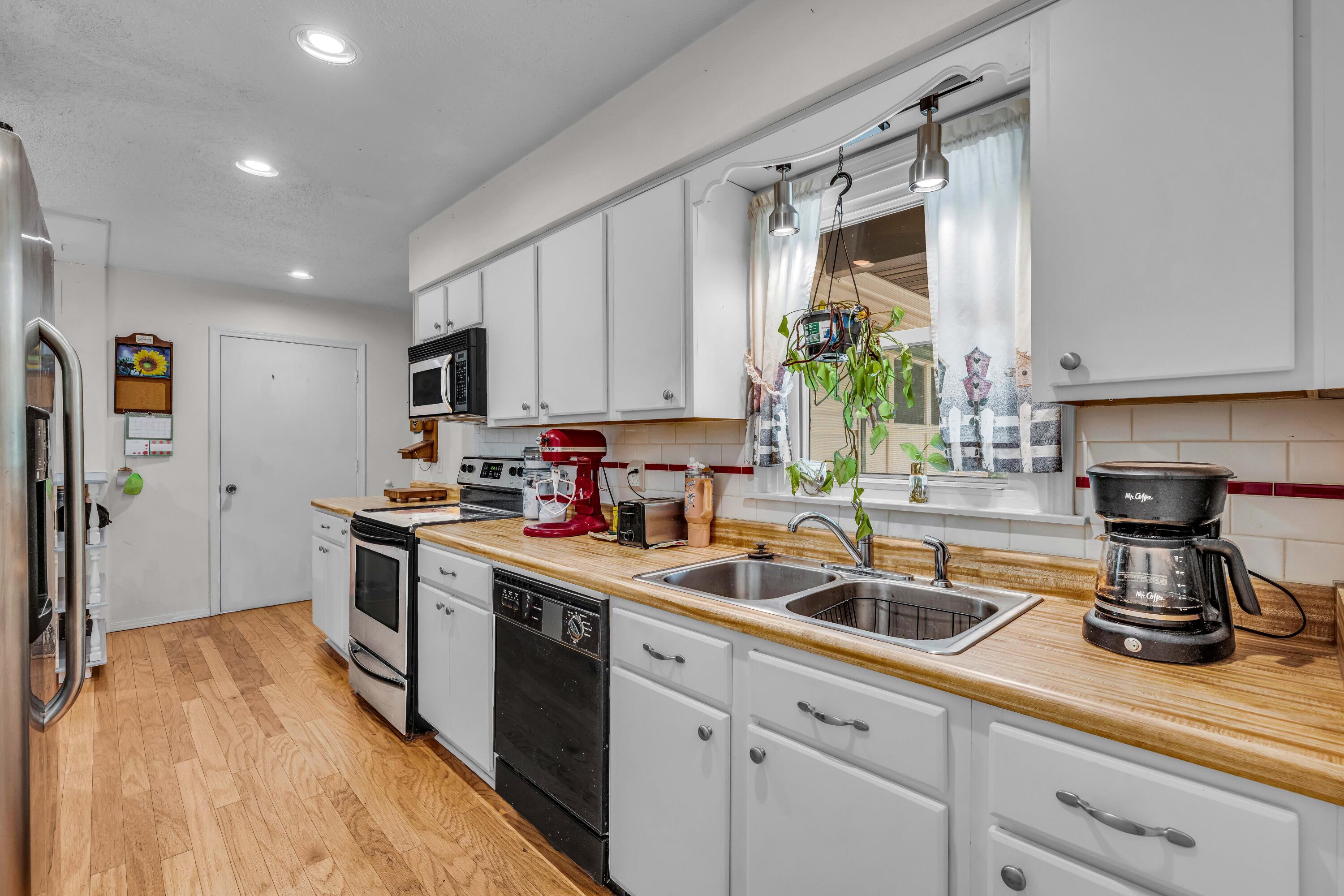 1402 State Rte K Property Photo 18