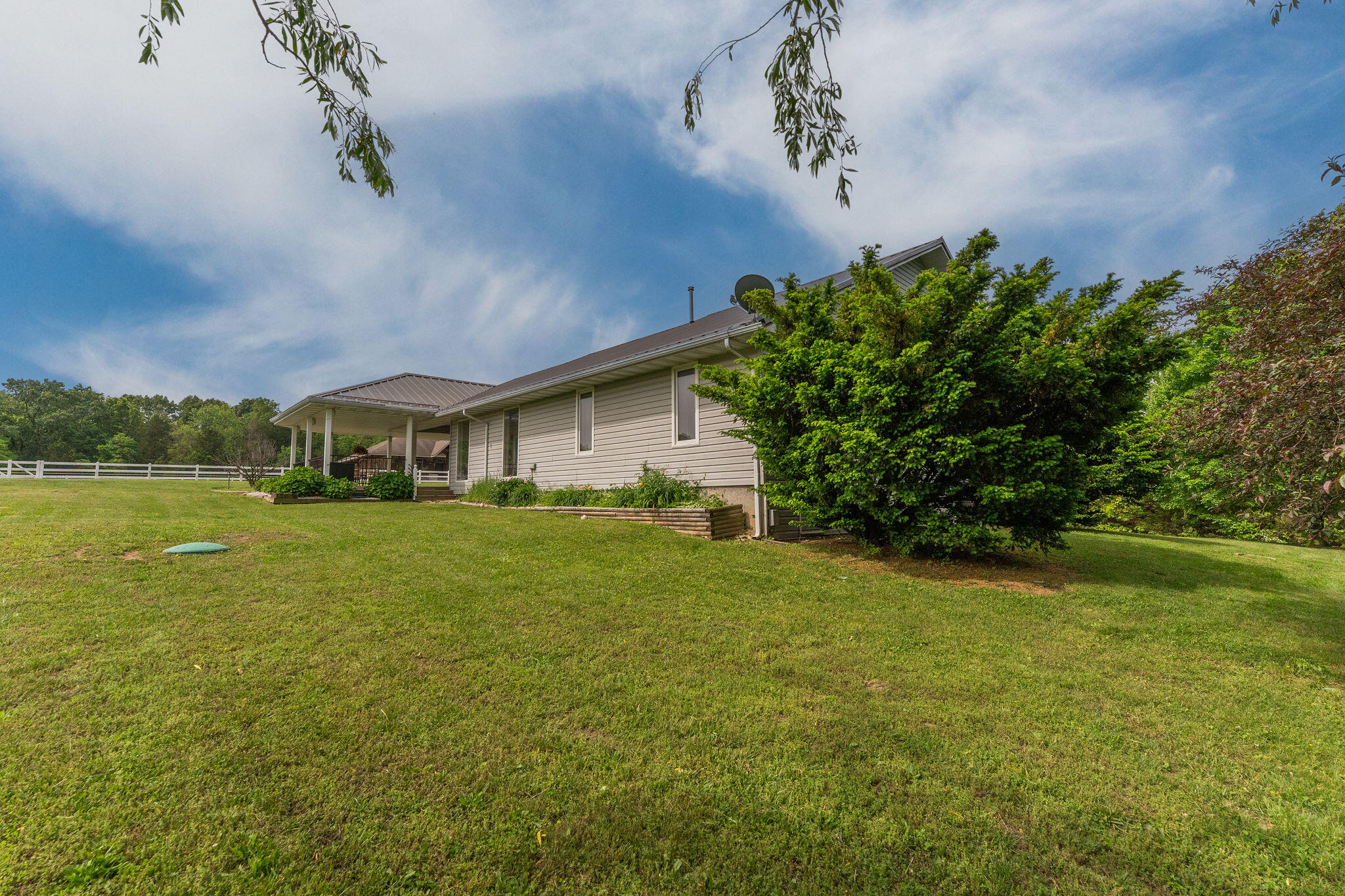 185 Pioneer Drive Property Photo 37