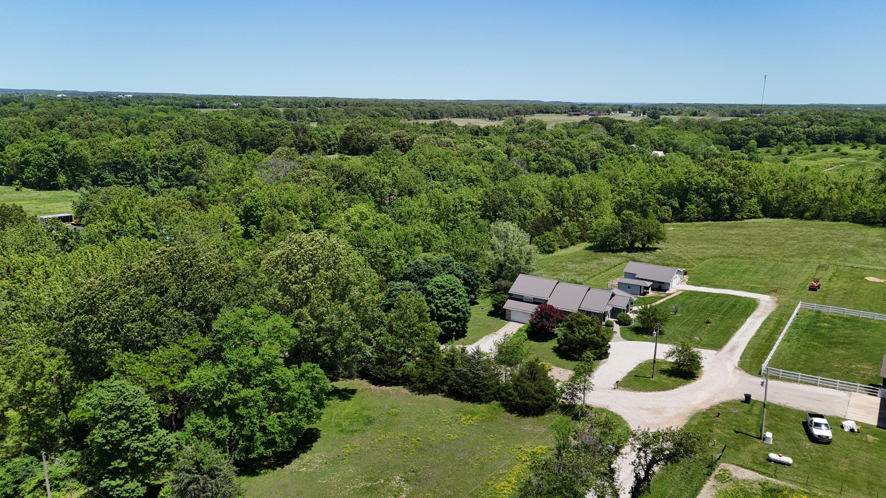 185 Pioneer Drive Property Photo 40