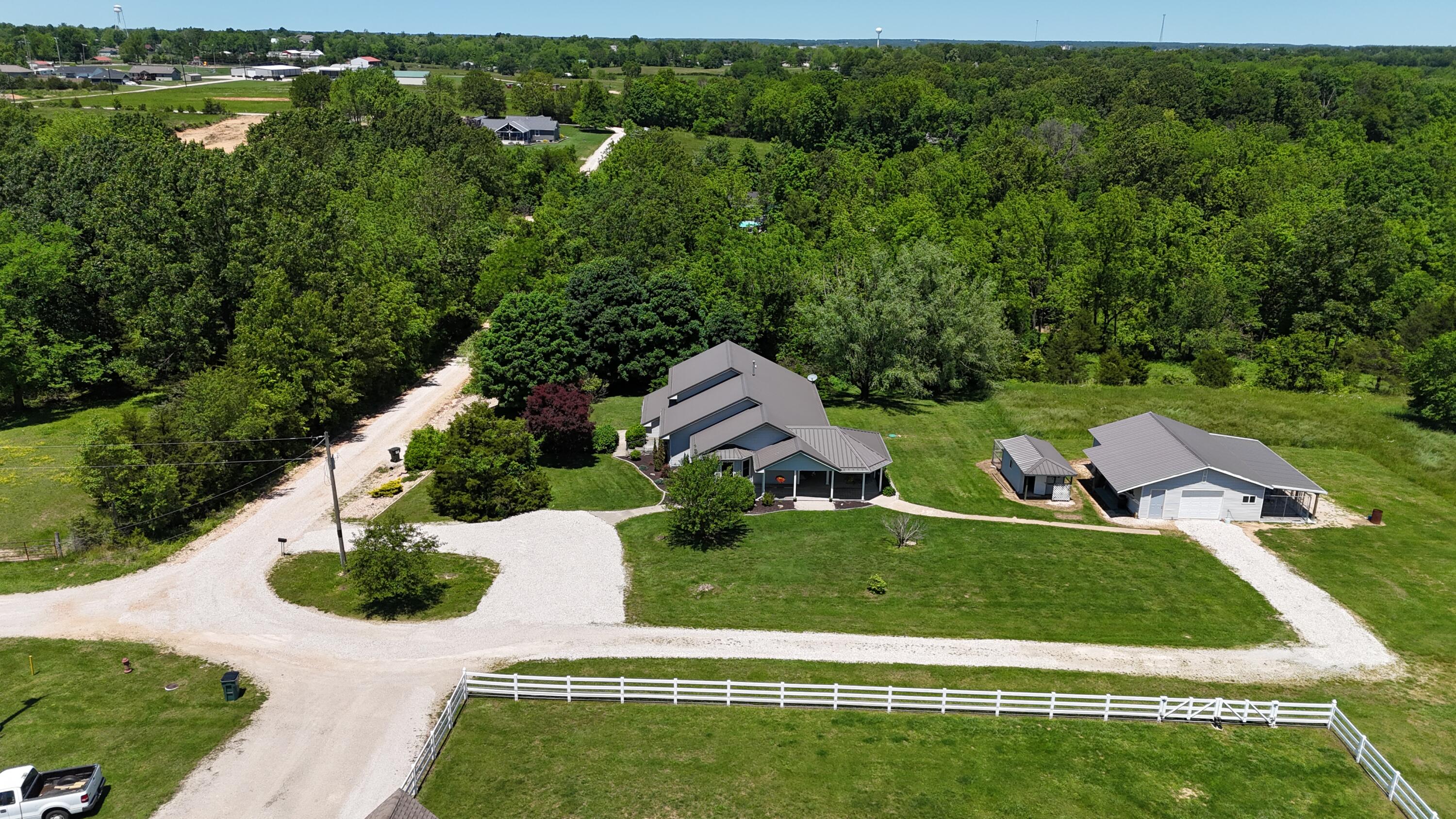185 Pioneer Drive Property Photo 42