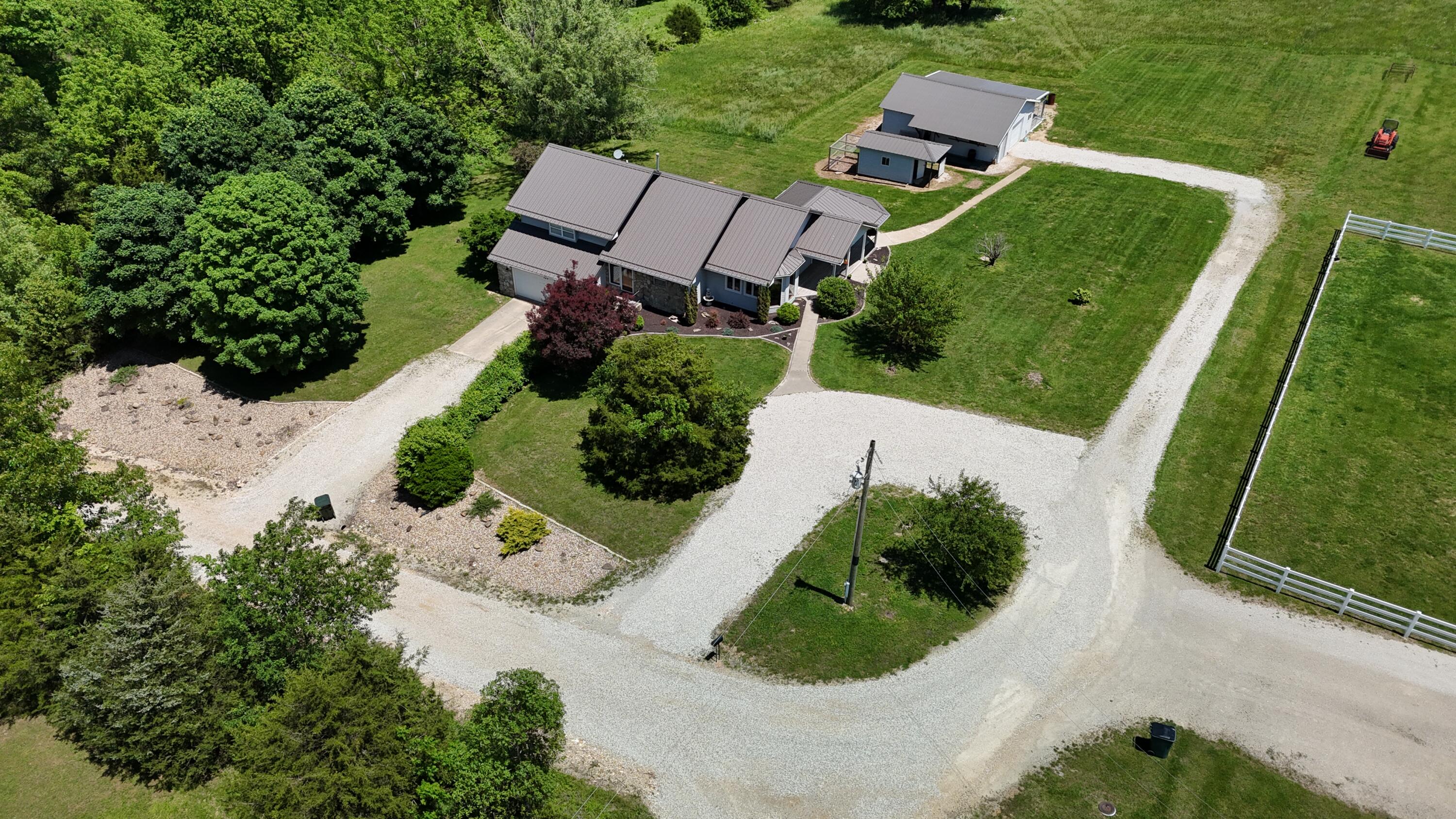 185 Pioneer Drive Property Photo 49
