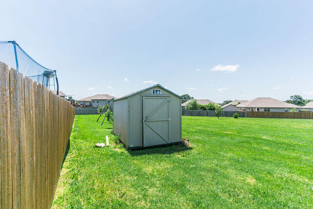 1205 North 12th Avenue Property Photo 13