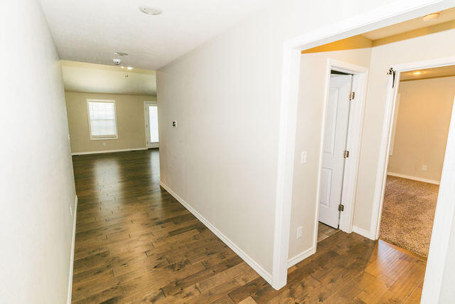1205 North 12th Avenue Property Photo 17