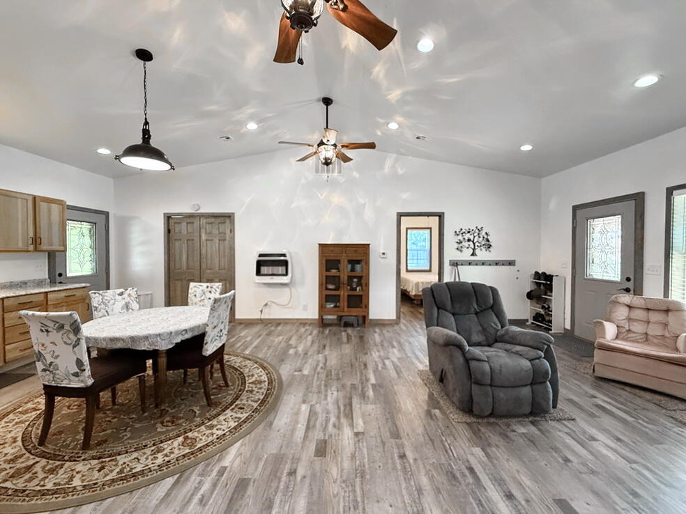 30285 East Pawhuska Road Property Photo 10
