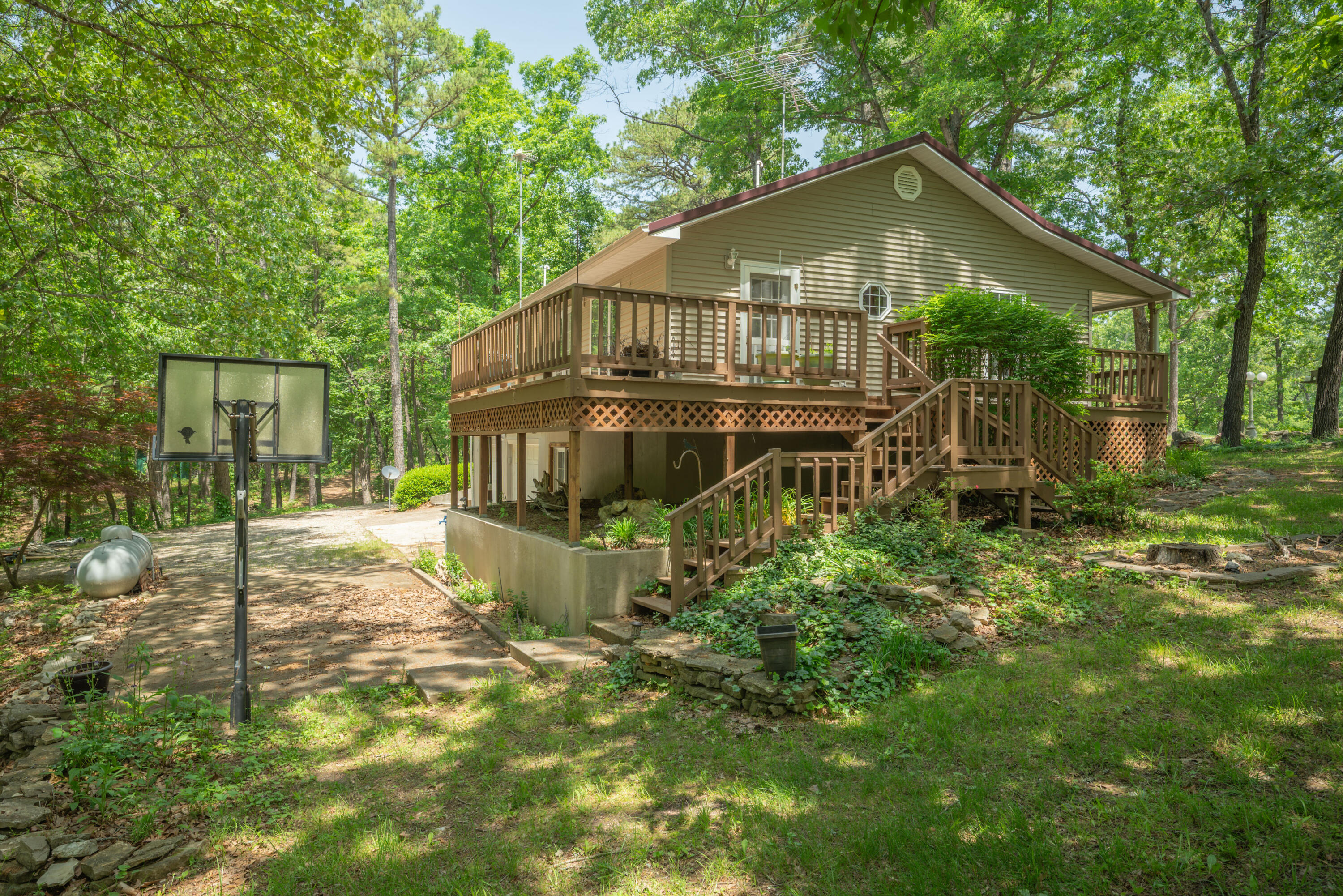28827 Farm Road 1250 Property Photo 2
