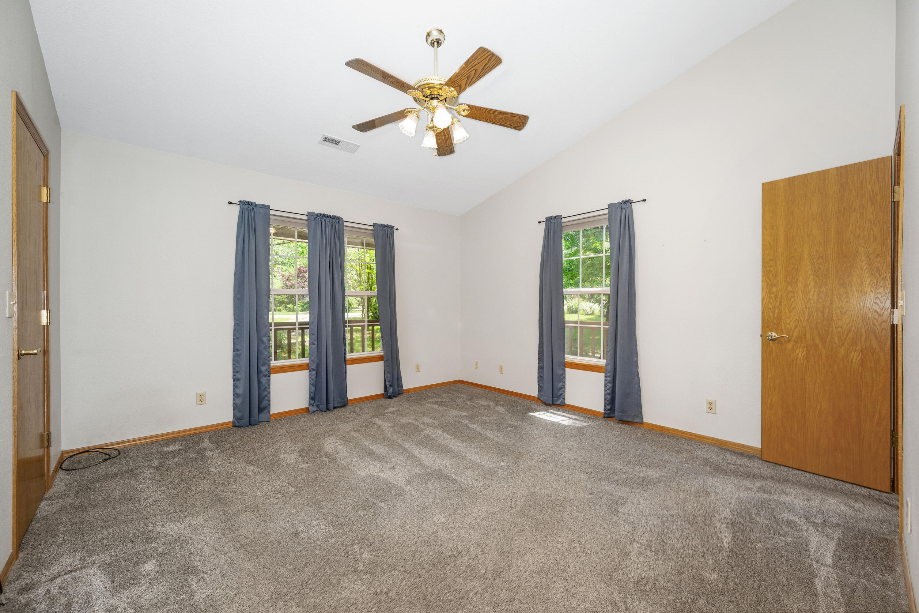 28827 Farm Road 1250 Property Photo 12