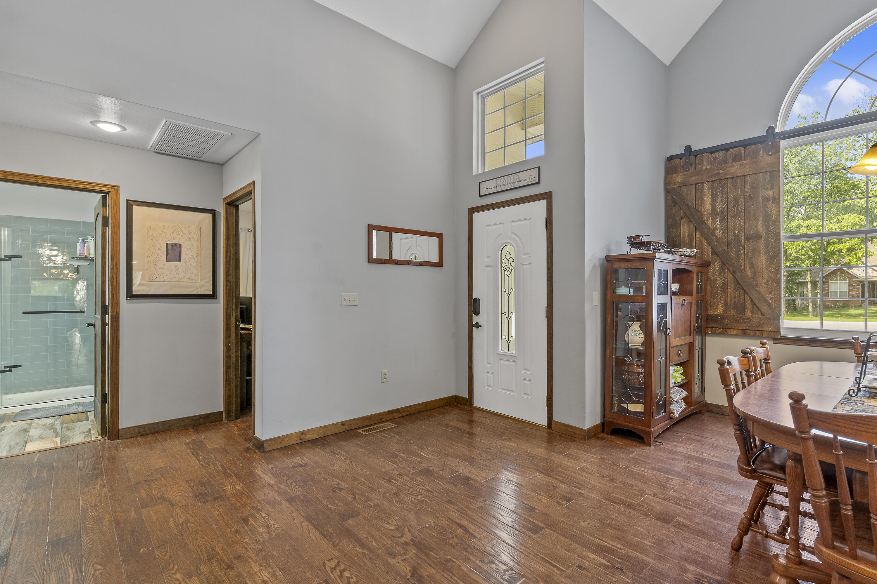 45 Stone Ridge Court Property Photo 6