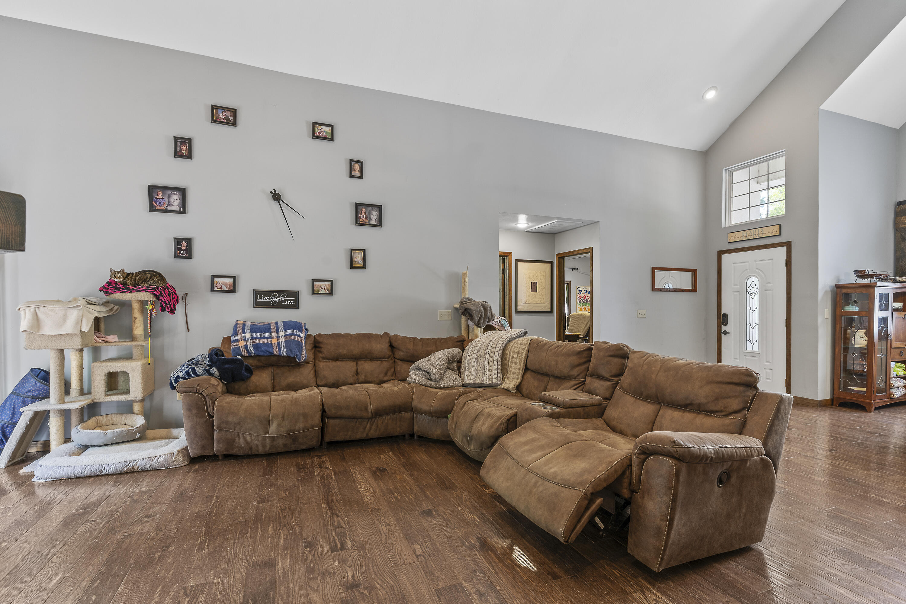 45 Stone Ridge Court Property Photo 9