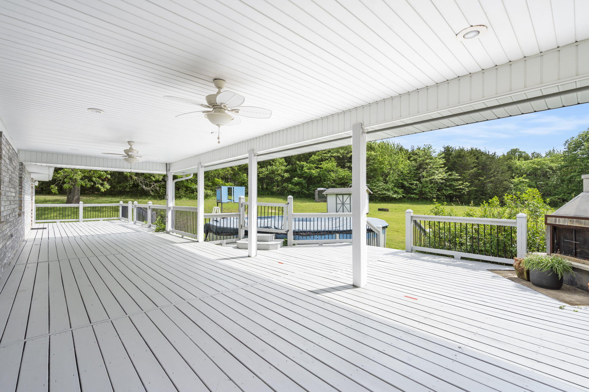 5283 North Farm Road 125 Property Photo 24