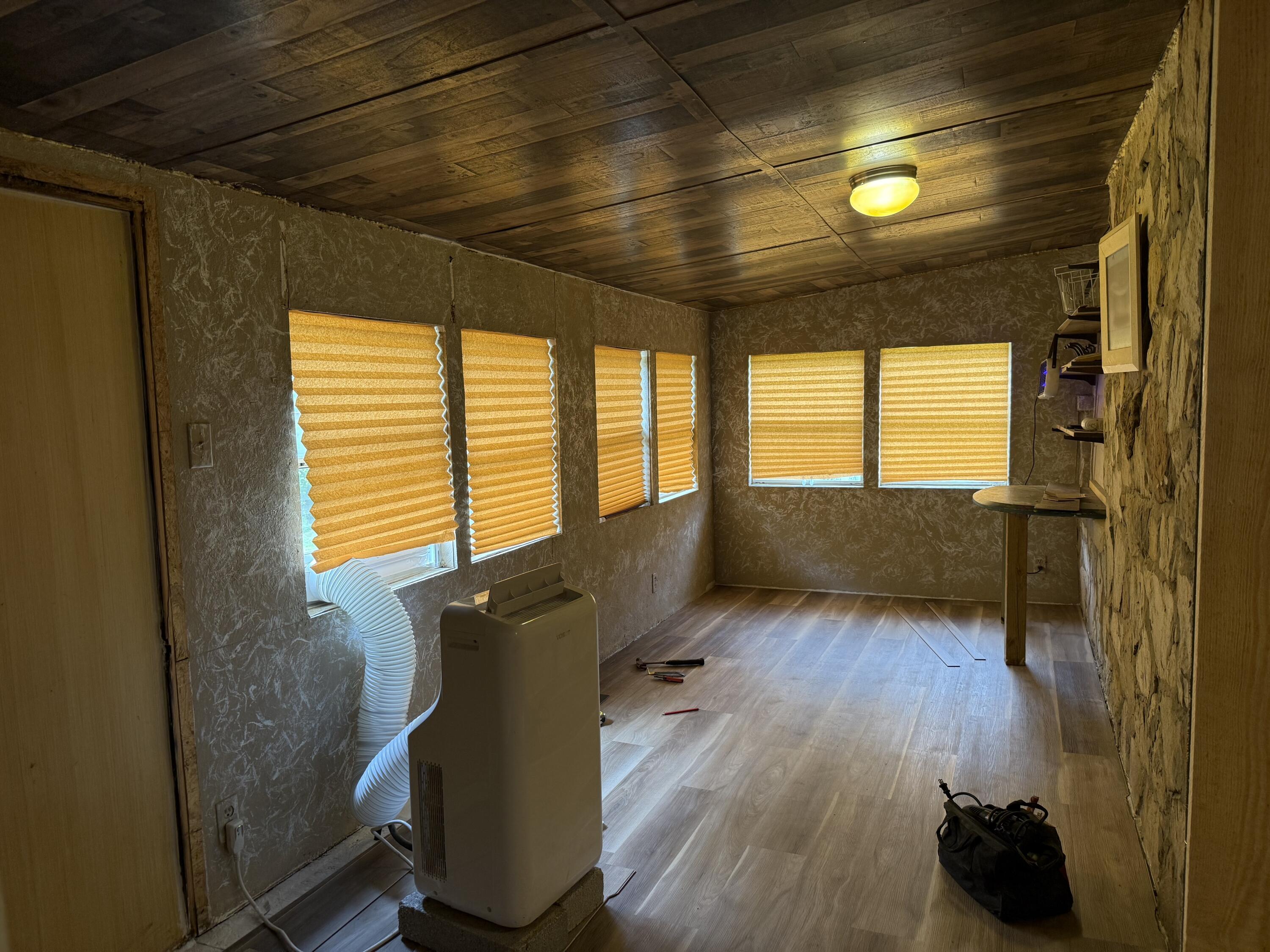 929 Race Street Property Photo 13