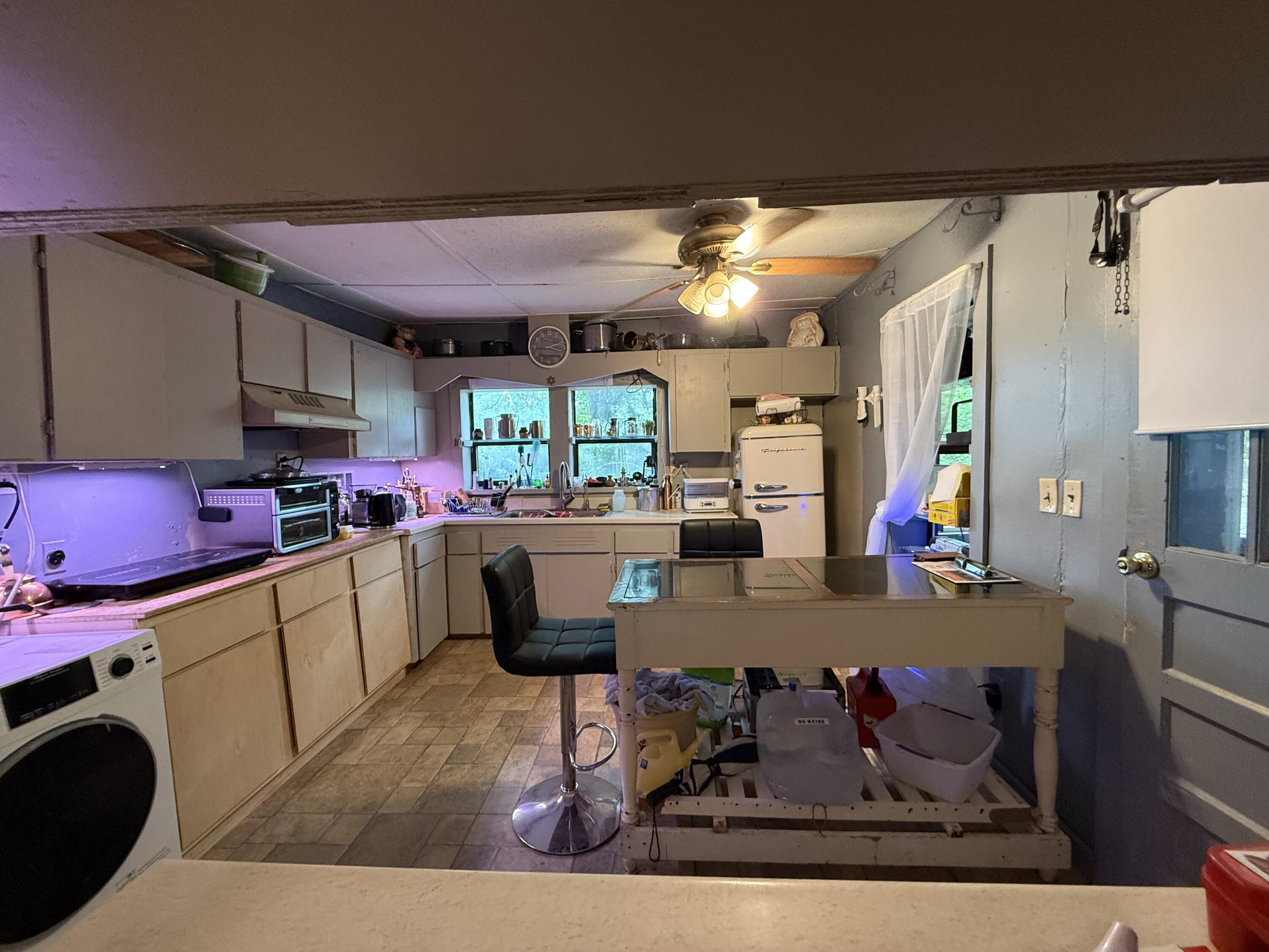 929 Race Street Property Photo 15