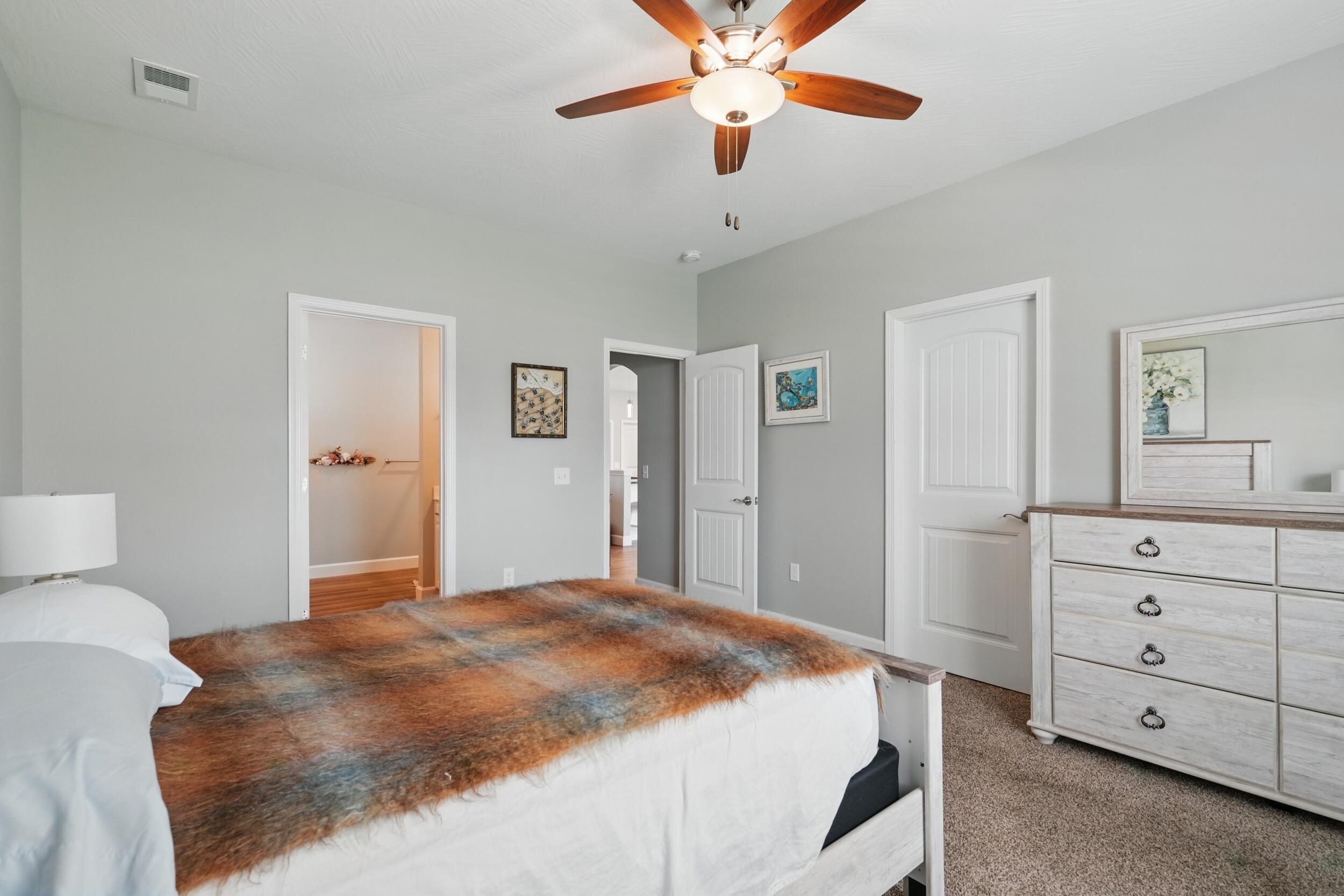233 Siena Boulevard Property Photo 19