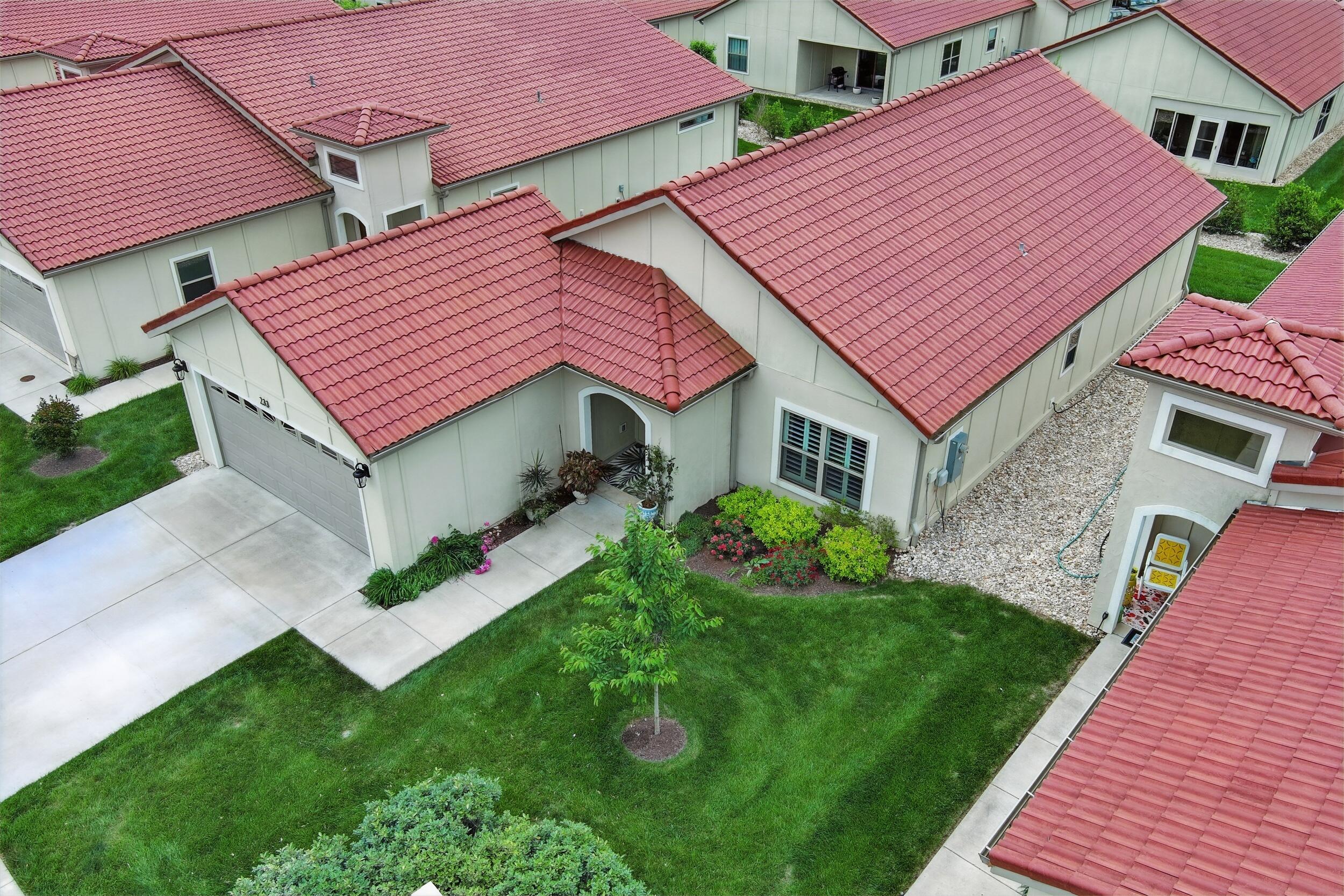 233 Siena Boulevard Property Photo 34