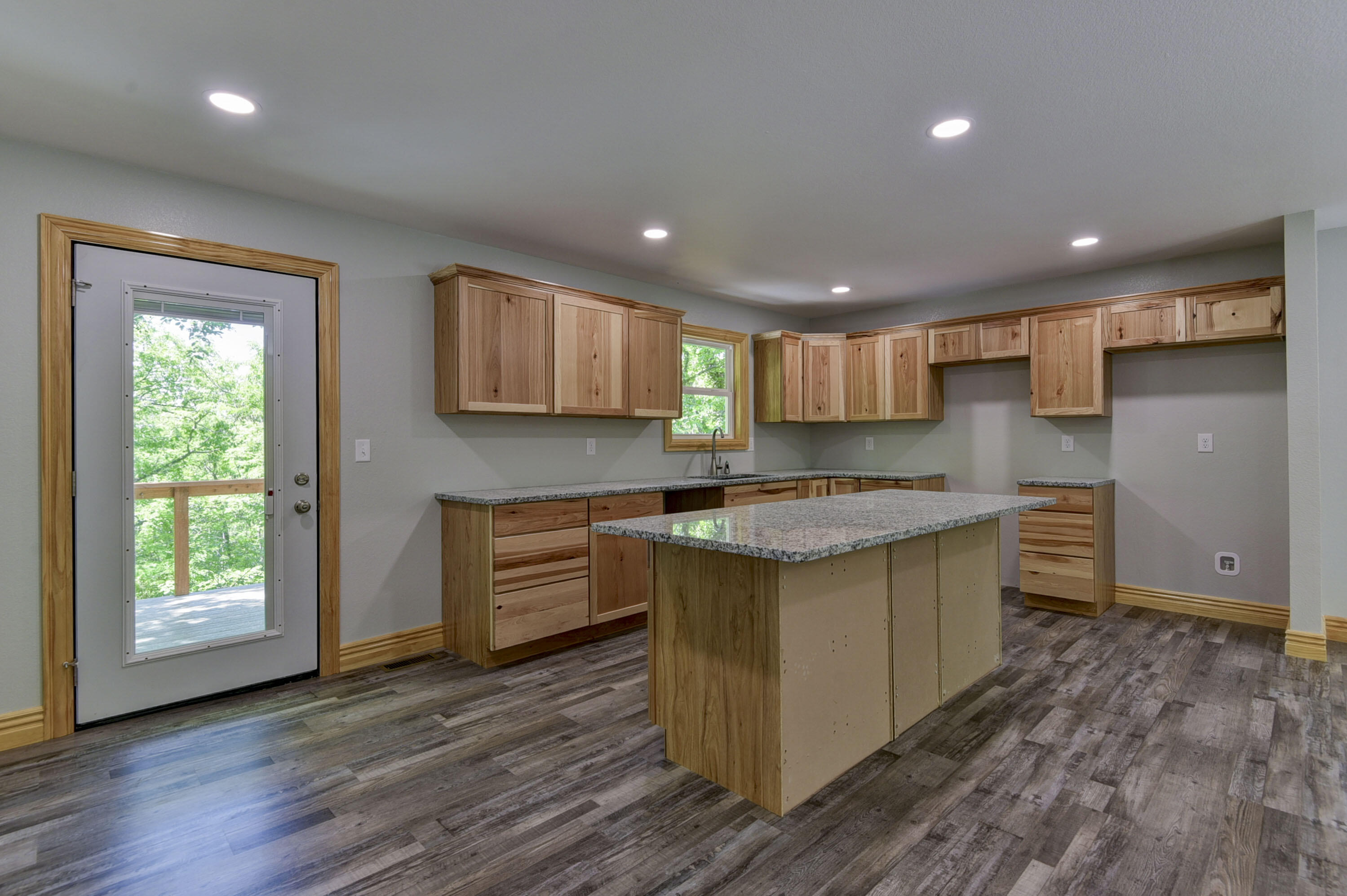 25173 Farm Road 1266 Property Photo 12