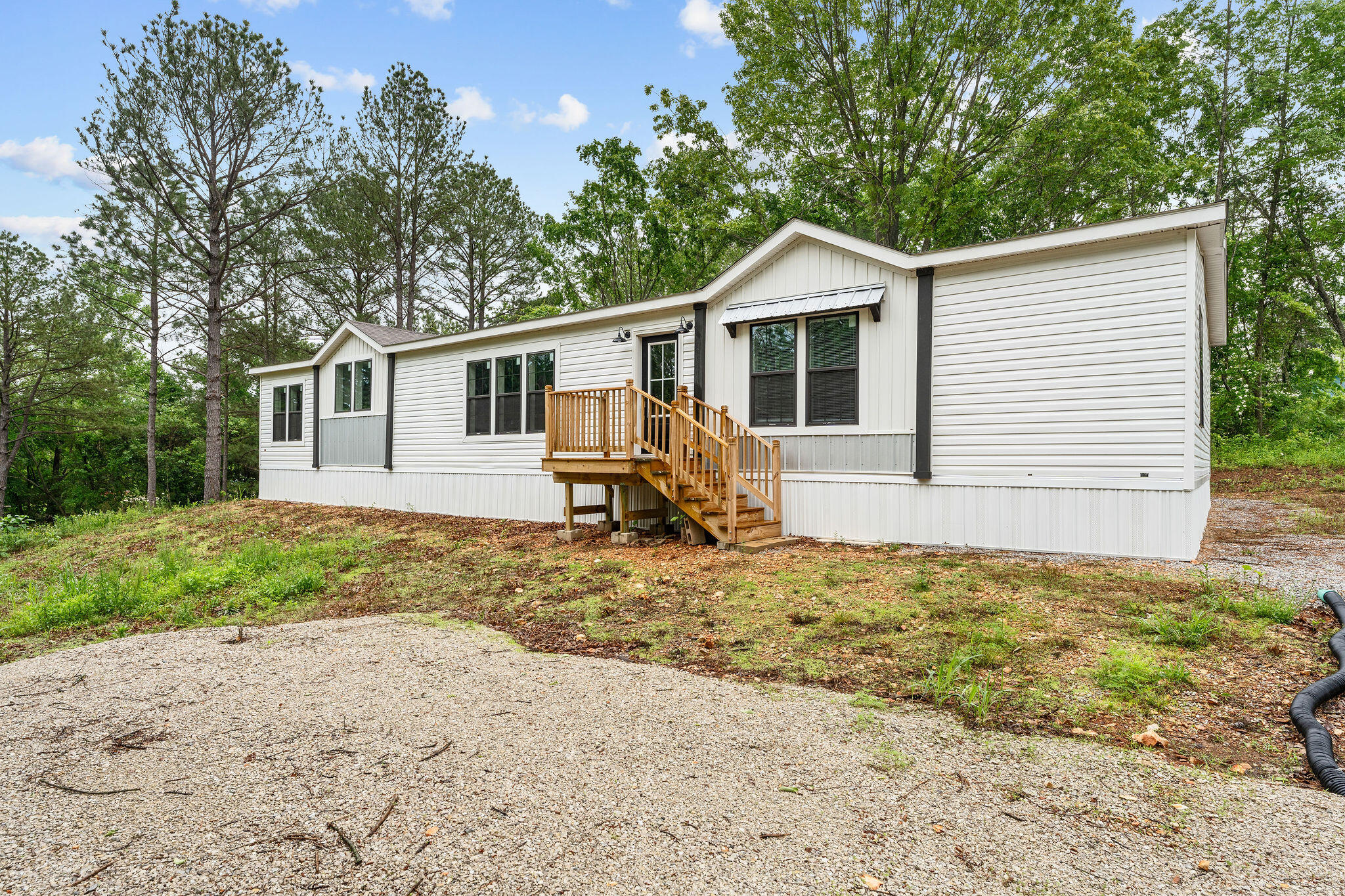 22008 Ice House Lane Property Photo