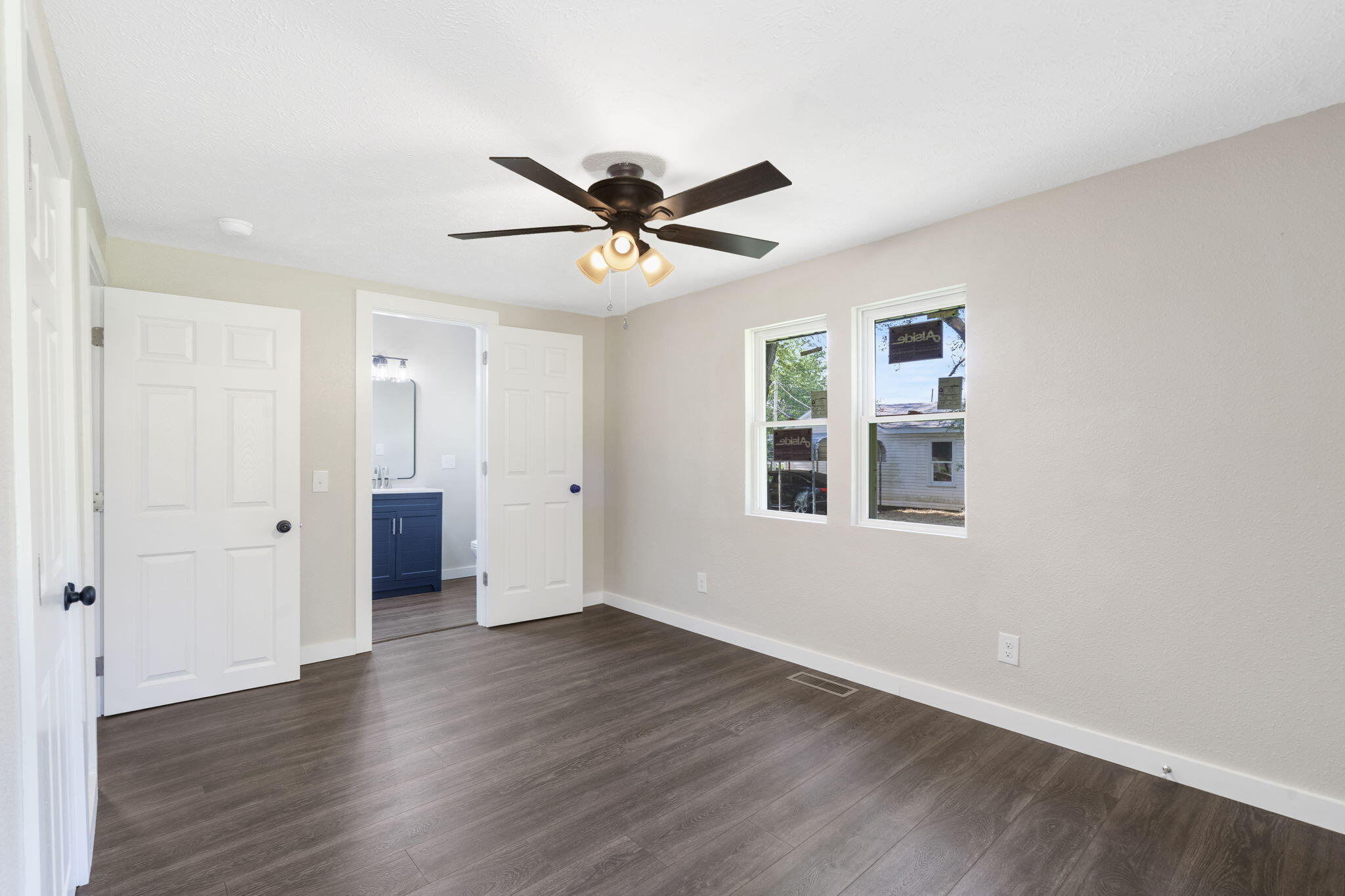 1827 North Tyler Avenue Property Photo 15