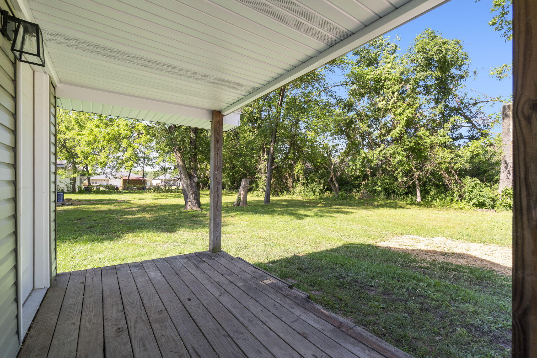 1827 North Tyler Avenue Property Photo 20