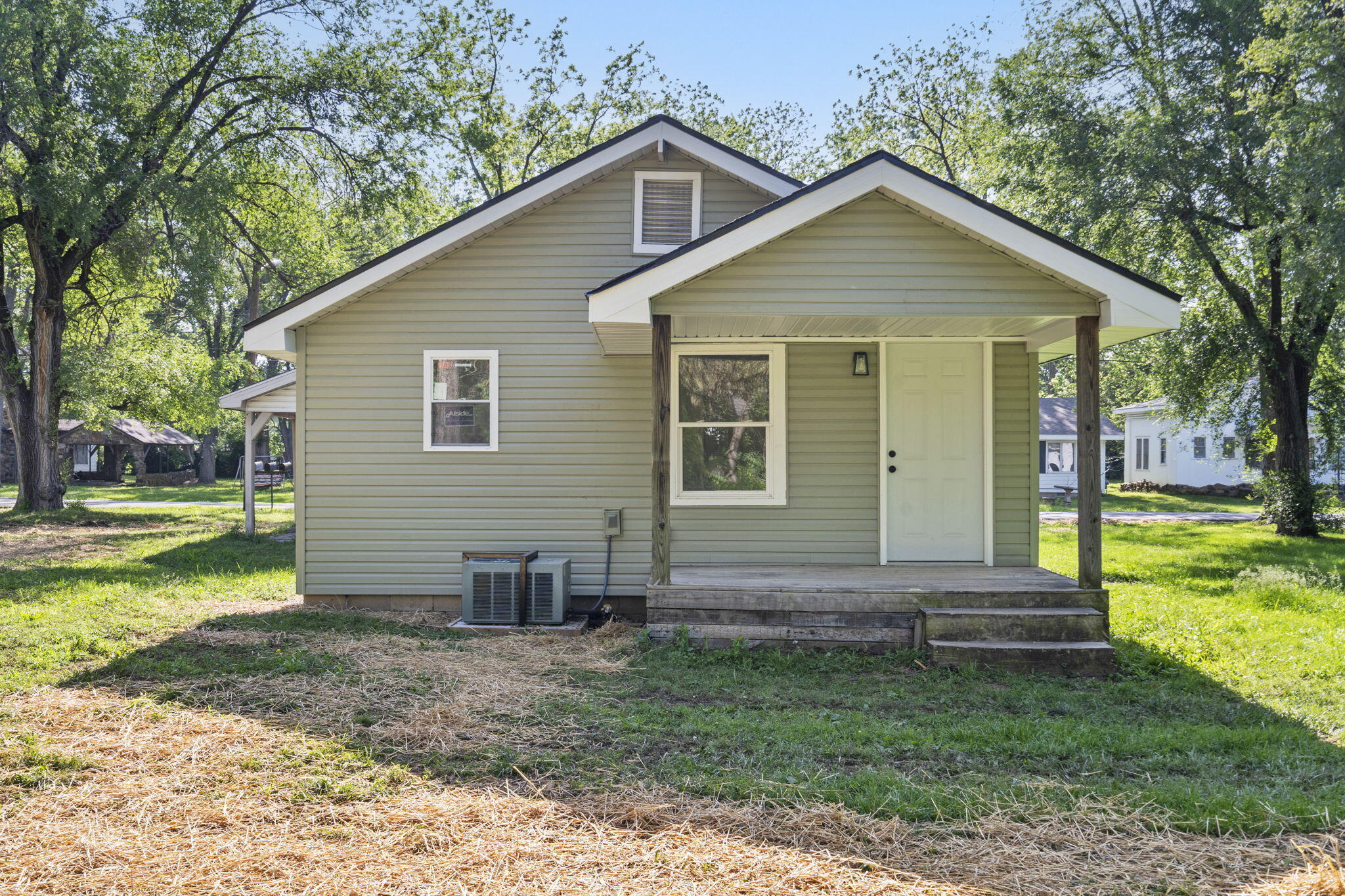 1827 North Tyler Avenue Property Photo 26