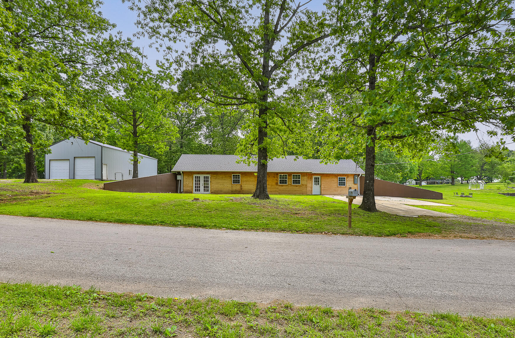 296 Lodgepole Drive Property Photo 2
