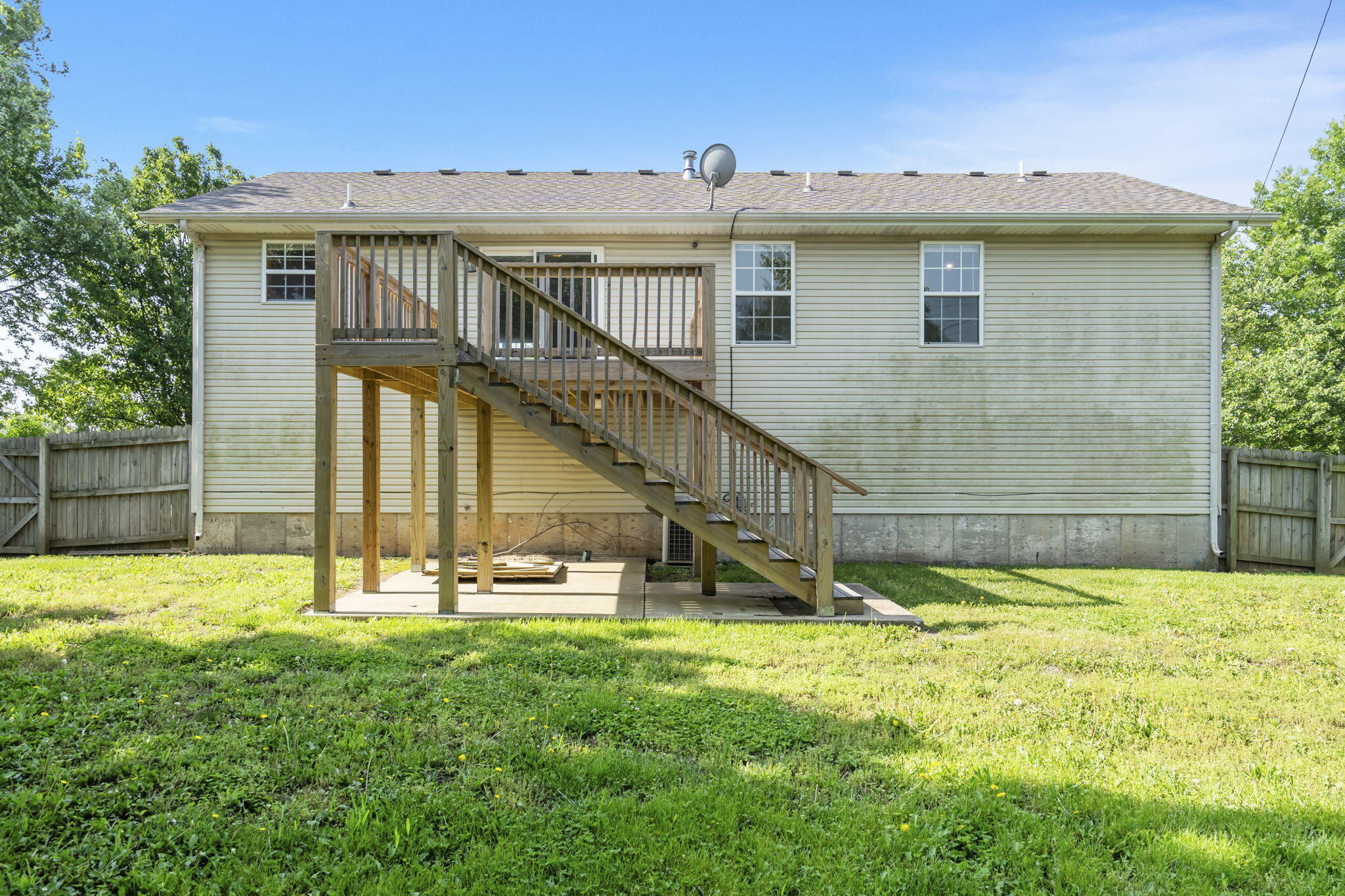 415 Jeb Street Property Photo 26