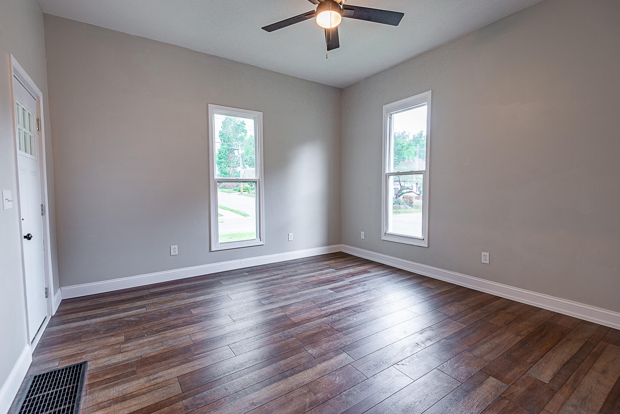 1223 West State Street Property Photo 12