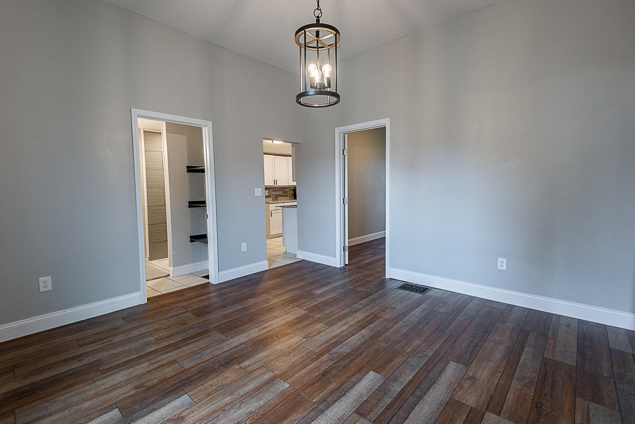 1223 West State Street Property Photo 15
