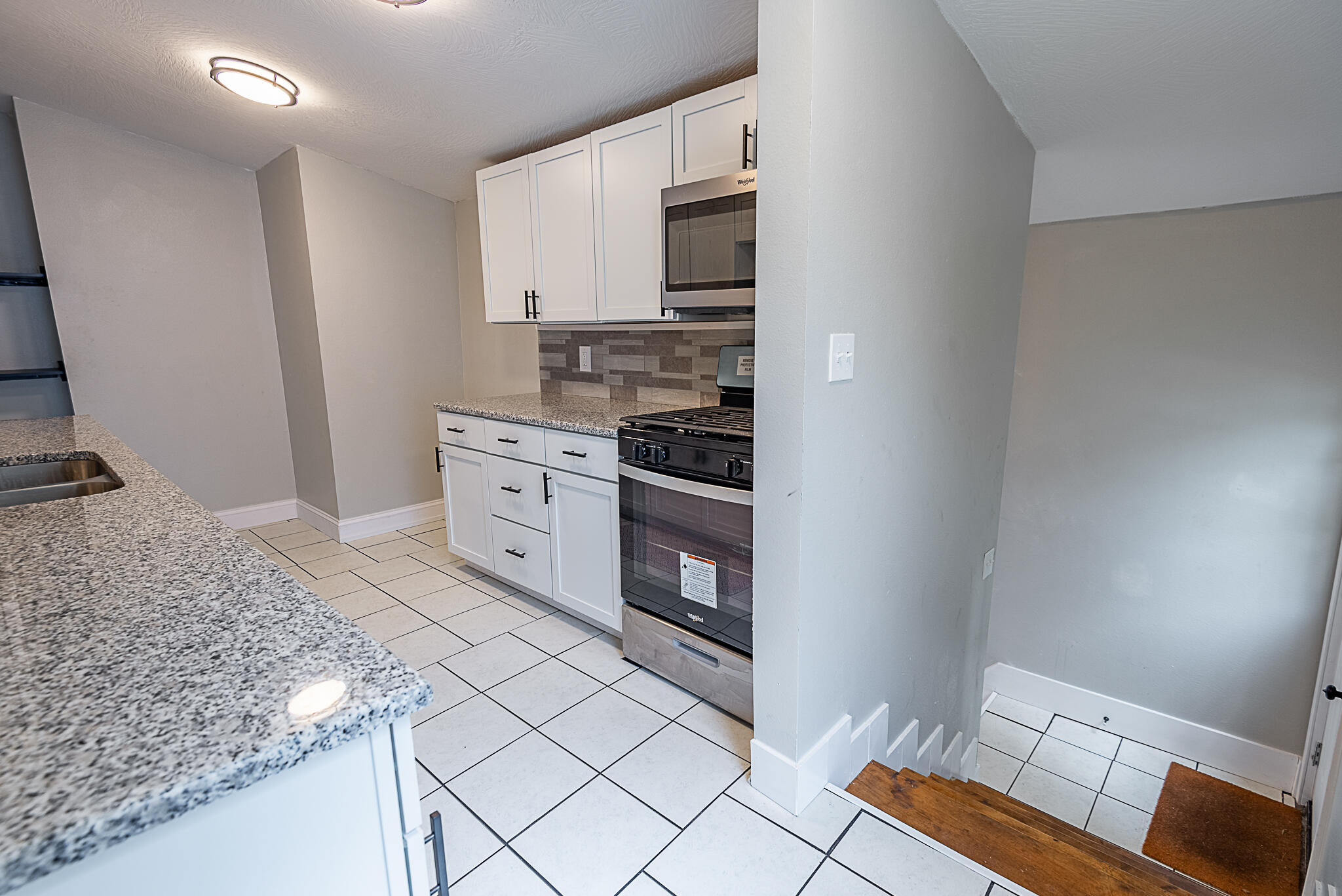 1223 West State Street Property Photo 20